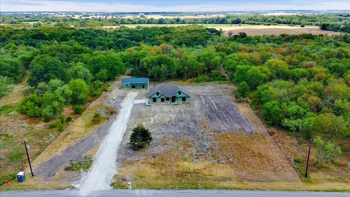 Single Family Residence For Sale in Navarro County , 785 Palmito Ranch Rd, Corsicana, Texas 75110, 3 Bedroom, 2 Bathroom, 2 Garage spaces, 1,900 Sqft, built in 2026, mls#21377634, Real Estate Agent in Corsicana, Homes For Sale in Navarro county, Homes For Sale in Corsicana, Realtor in Corsicana Texas, Real Estate Brokerage Independent Realty Texas, Luminita Cordes Realtor