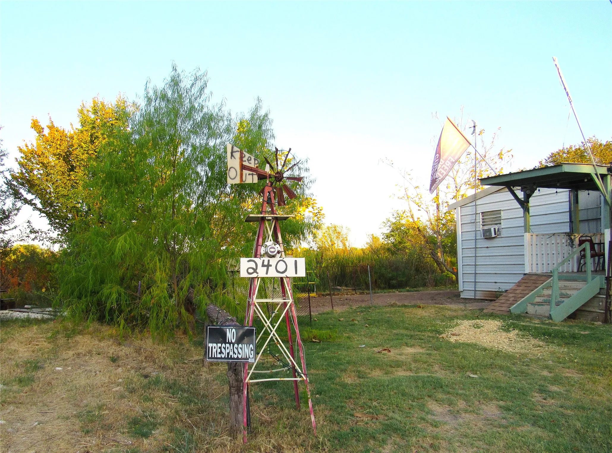 Single Family Residence For Sale in Hood County , 2401 Euless Court, Weatherford, Texas 76087, 1 Bedroom, 1 Bathroom, Garage spaces, 850 Sqft, built in 2023, mls#21376834, Real Estate Agent in Weatherford, Homes For Sale in Hood county, Homes For Sale in Weatherford, Realtor in Weatherford Texas, Real Estate Brokerage Independent Realty Texas, Luminita Cordes Realtor