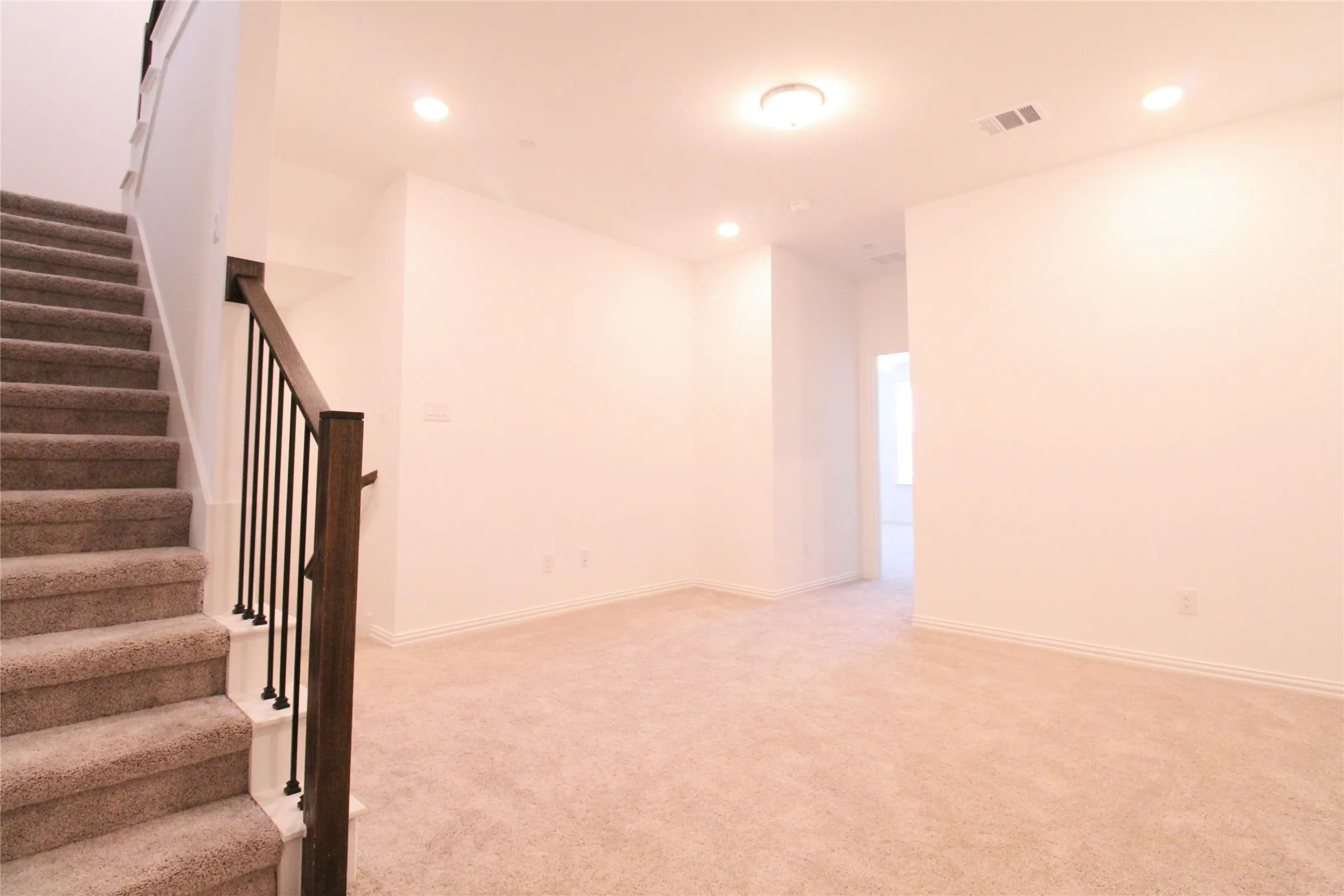Townhouse For Rent in Collin County , 1221 Doris May Drive, Allen, Texas 75013, 3 Bedroom, 4 Bathroom, 2 Garage spaces, 2,609 Sqft, built in 2025, mls#21379464, Real Estate Agent in Allen, Homes For Rent in Collin county, Homes For Rent in Allen, Realtor in Allen Texas, Real Estate Brokerage Independent Realty Texas, Luminita Cordes Realtor