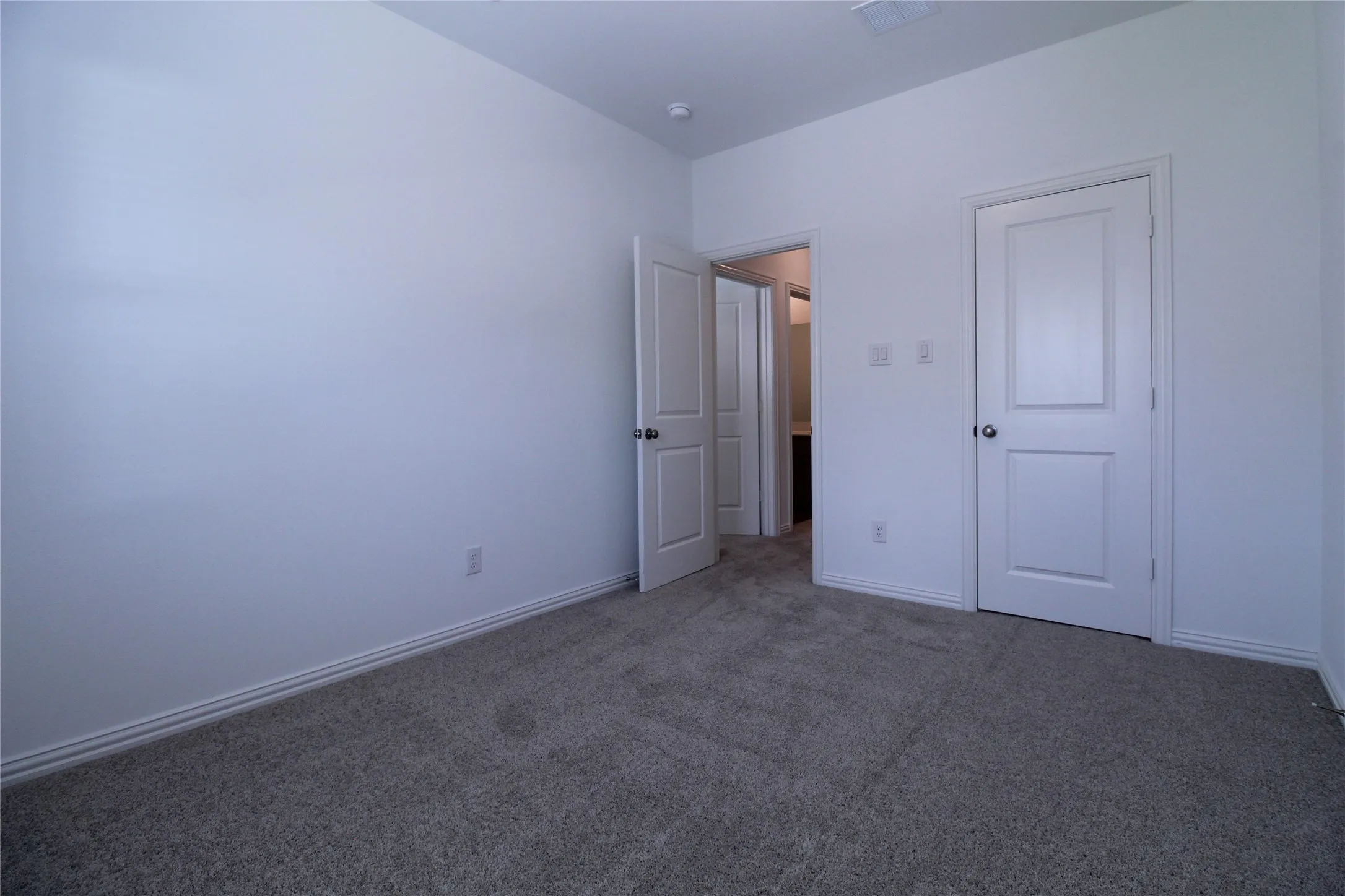 Neutral tone wall finishes