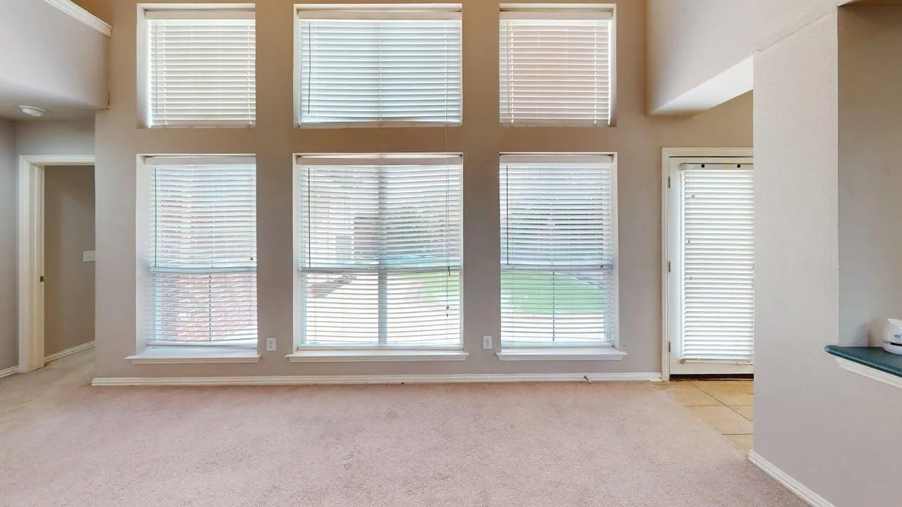 Single Family Residence For Rent in Collin County , 8601 Spectrum Drive, Mc Kinney, Texas 75072, 4 Bedroom, 3 Bathroom, 2 Garage spaces, 2,882 Sqft, built in 1998, mls#21379467, Real Estate Agent in Mc Kinney, Homes For Rent in Collin county, Homes For Rent in Mc Kinney, Realtor in Mc Kinney Texas, Real Estate Brokerage Independent Realty Texas, Luminita Cordes Realtor