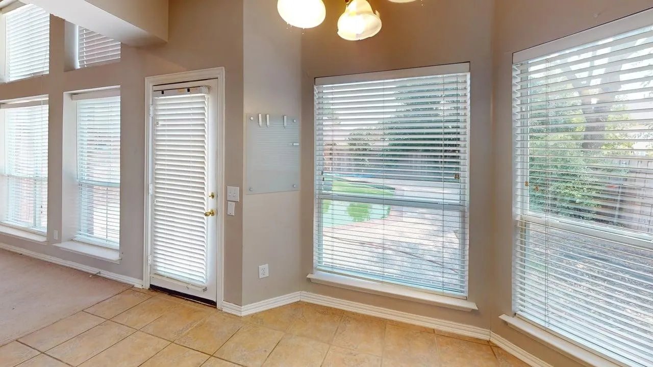 Single Family Residence For Rent in Collin County , 8601 Spectrum Drive, Mc Kinney, Texas 75072, 4 Bedroom, 3 Bathroom, 2 Garage spaces, 2,882 Sqft, built in 1998, mls#21379467, Real Estate Agent in Mc Kinney, Homes For Rent in Collin county, Homes For Rent in Mc Kinney, Realtor in Mc Kinney Texas, Real Estate Brokerage Independent Realty Texas, Luminita Cordes Realtor