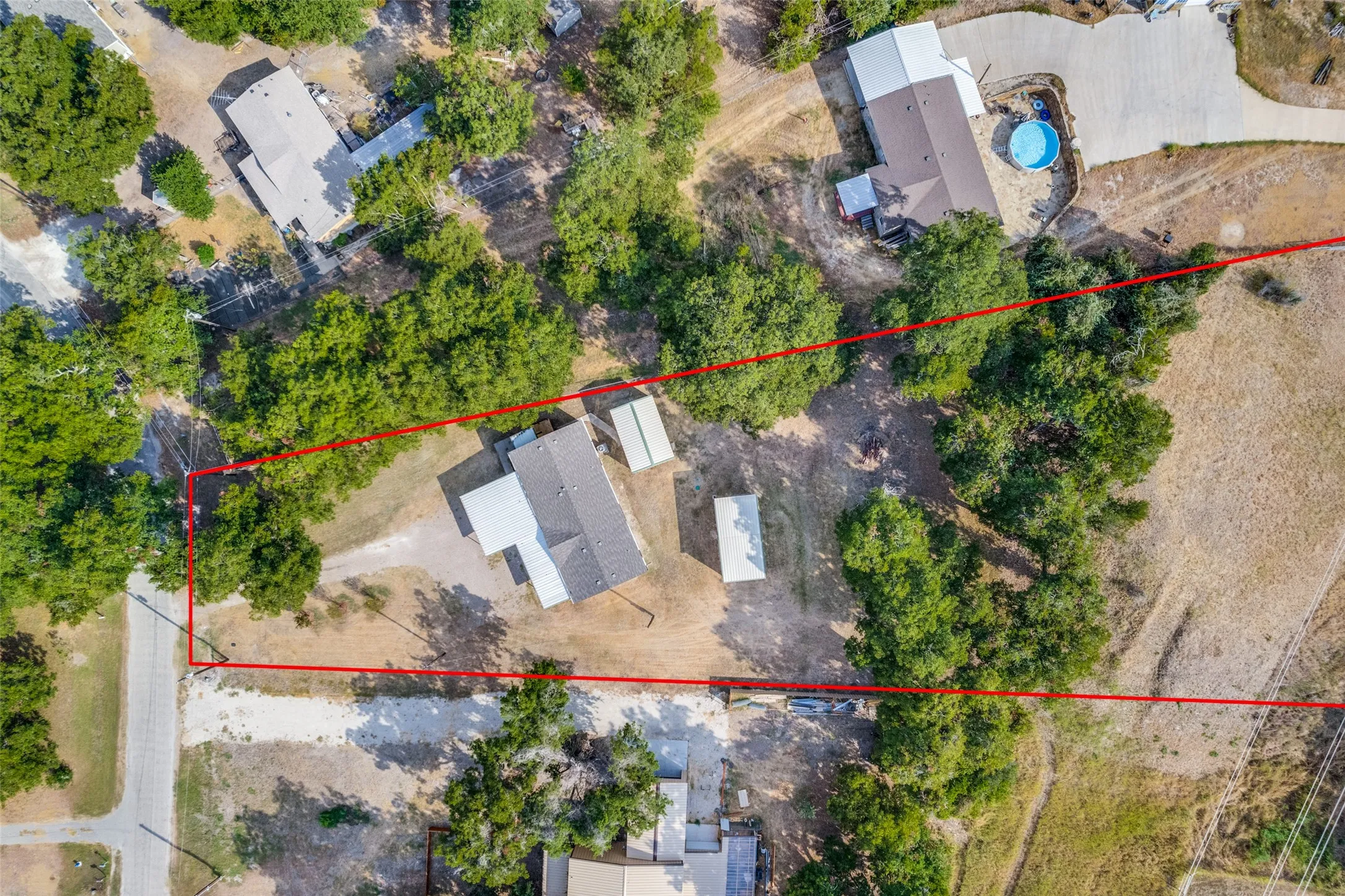 Mobile Home For Sale in Hood County , 6013 Idaho Trail, Granbury, Texas 76048, 3 Bedroom, 2 Bathroom, Garage spaces, 2,000 Sqft, built in 2000, mls#21379431, Real Estate Agent in Granbury, Homes For Sale in Hood county, Homes For Sale in Granbury, Realtor in Granbury Texas, Real Estate Brokerage Independent Realty Texas, Luminita Cordes Realtor