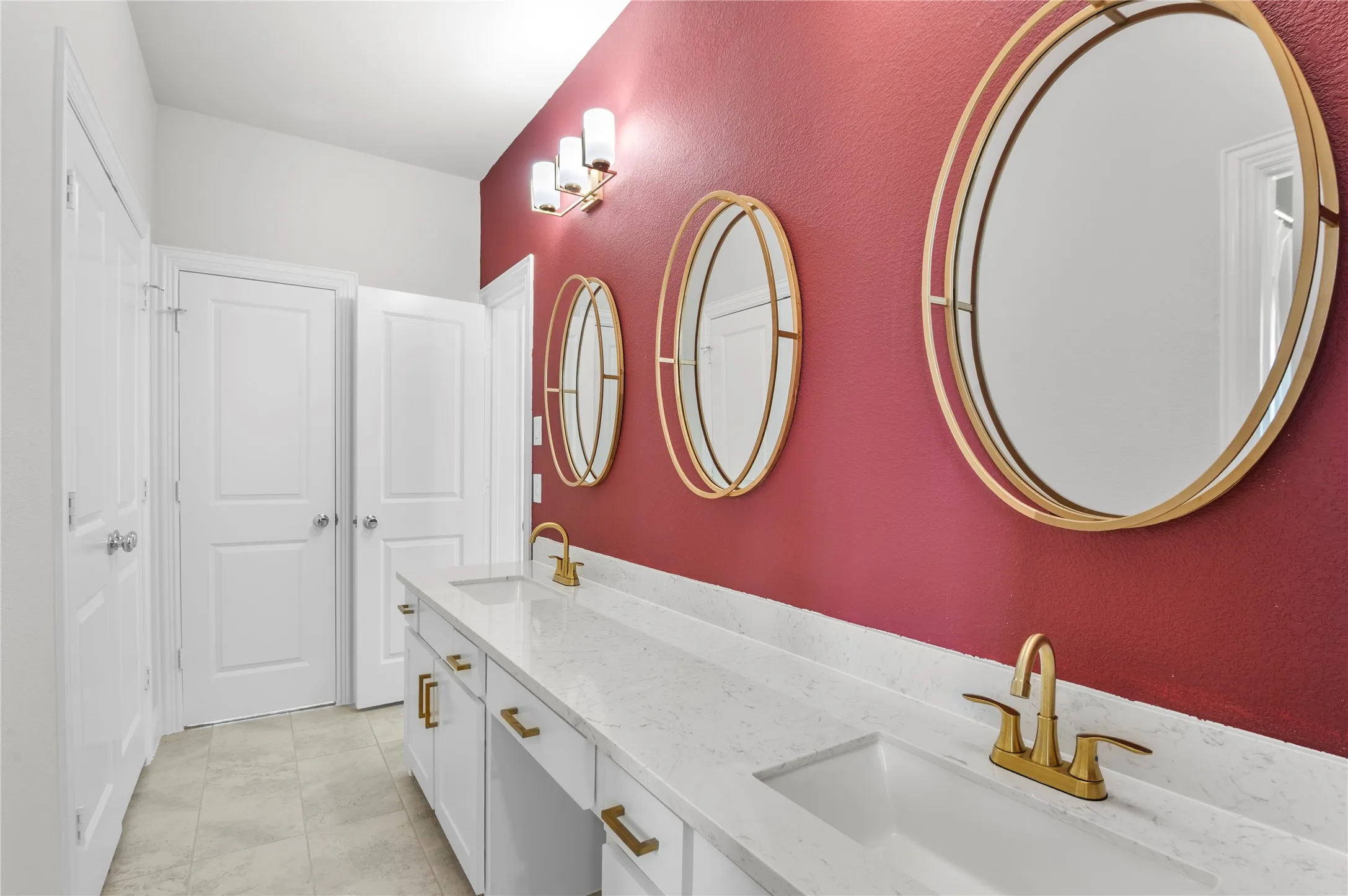 Single Family Residence For Sale in Rockwall County , 1815 Gettysburg Boulevard, Fate, Texas 75189, 5 Bedroom, 4 Bathroom, 2 Garage spaces, 3,912 Sqft, built in 2023, mls#21376496, Real Estate Agent in Fate, Homes For Sale in Rockwall county, Homes For Sale in Fate, Realtor in Fate Texas, Real Estate Brokerage Independent Realty Texas, Luminita Cordes Realtor