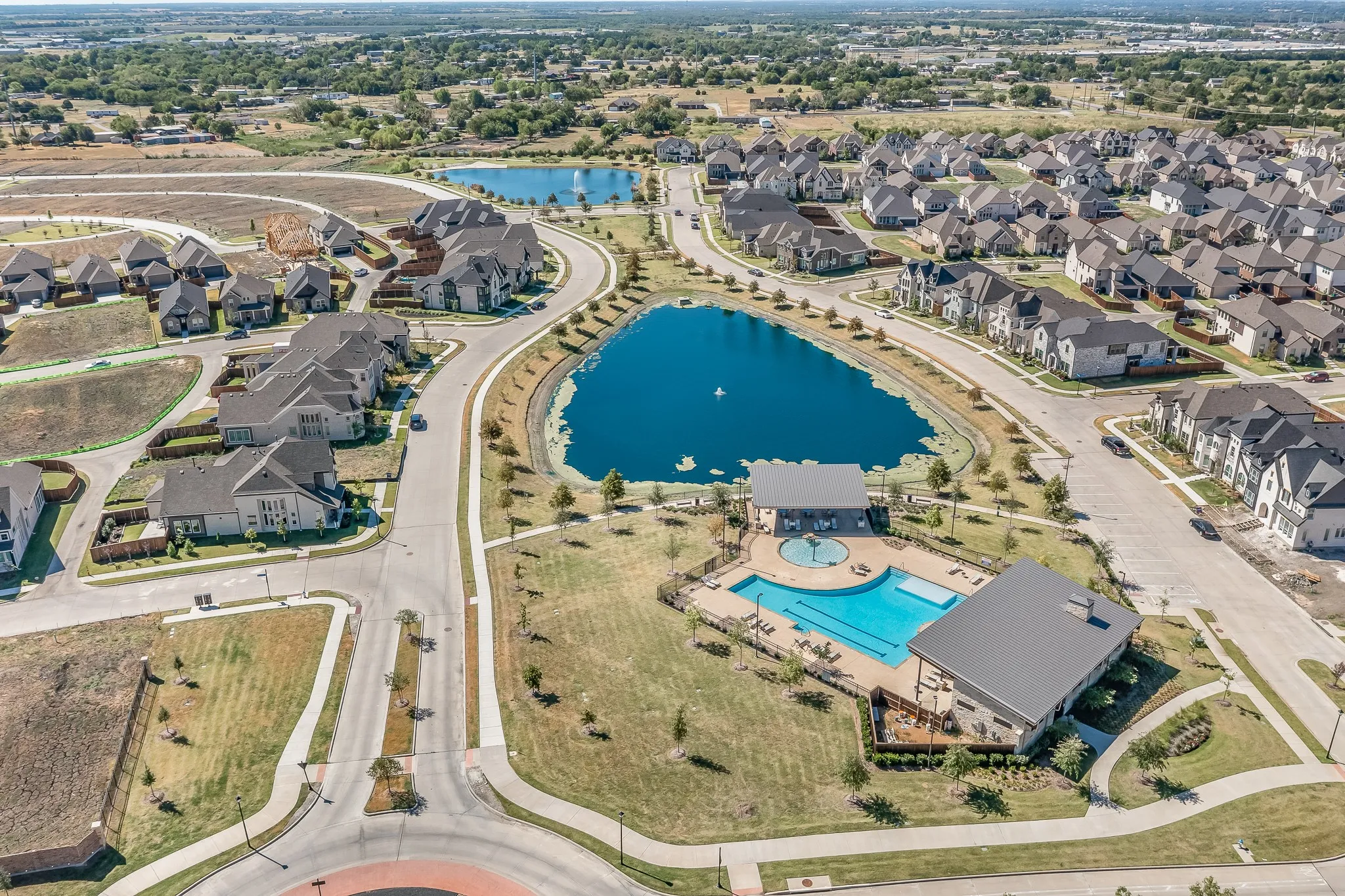 Single Family Residence For Sale in Rockwall County , 1815 Gettysburg Boulevard, Fate, Texas 75189, 5 Bedroom, 4 Bathroom, 2 Garage spaces, 3,912 Sqft, built in 2023, mls#21376496, Real Estate Agent in Fate, Homes For Sale in Rockwall county, Homes For Sale in Fate, Realtor in Fate Texas, Real Estate Brokerage Independent Realty Texas, Luminita Cordes Realtor