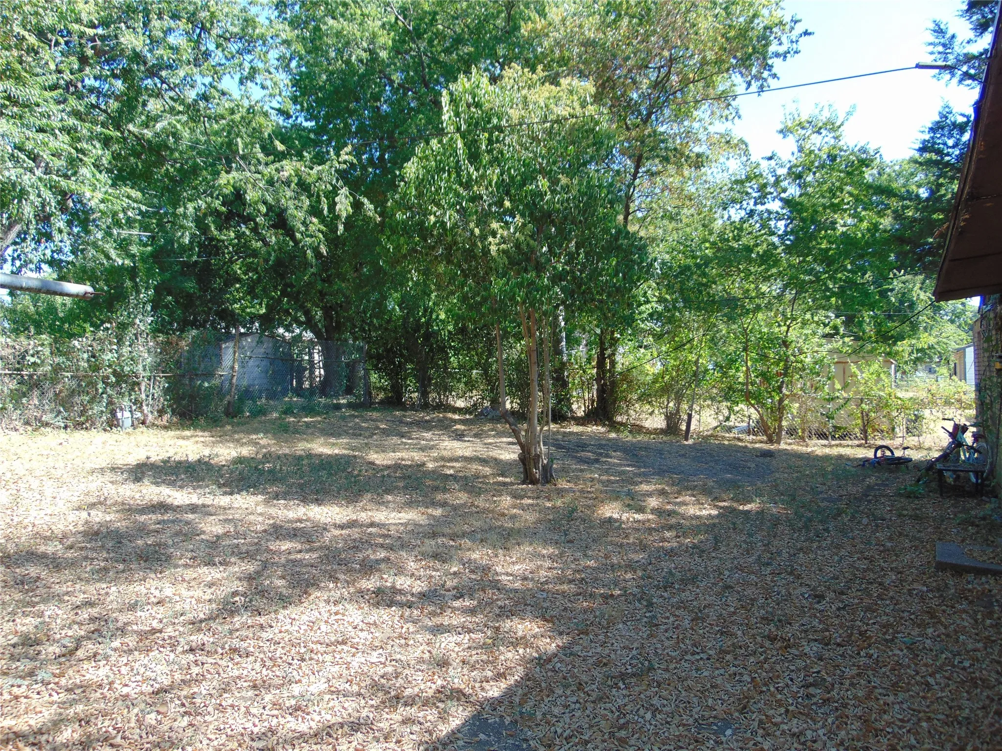 Single Family Residence For Sale in Dallas County , 2233 Talco Drive, Dallas, Texas 75241, 4 Bedroom, 1 Bathroom, Garage spaces, 1,296 Sqft, built in 1958, mls#21379018, Real Estate Agent in Dallas, Homes For Sale in Dallas county, Homes For Sale in Dallas, Realtor in Dallas Texas, Real Estate Brokerage Independent Realty Texas, Luminita Cordes Realtor