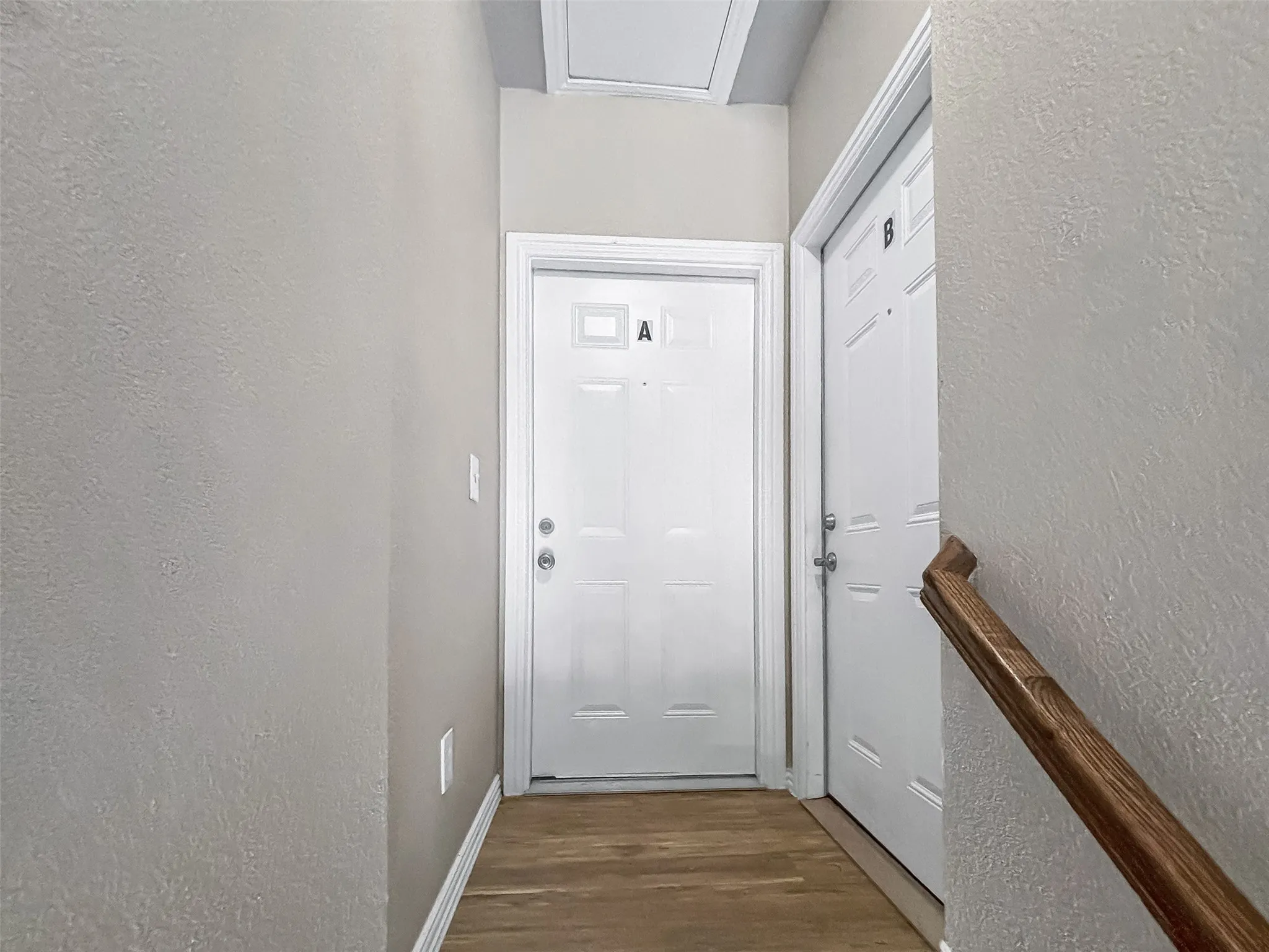 Condominium For Rent in Dallas County , 5100 Bryan Street A, Dallas, Texas 75206, 2 Bedroom, 1 Bathroom, Garage spaces, 860 Sqft, built in 1923, mls#21379476, Real Estate Agent in Dallas, Homes For Rent in Dallas county, Homes For Rent in Dallas, Realtor in Dallas Texas, Real Estate Brokerage Independent Realty Texas, Luminita Cordes Realtor