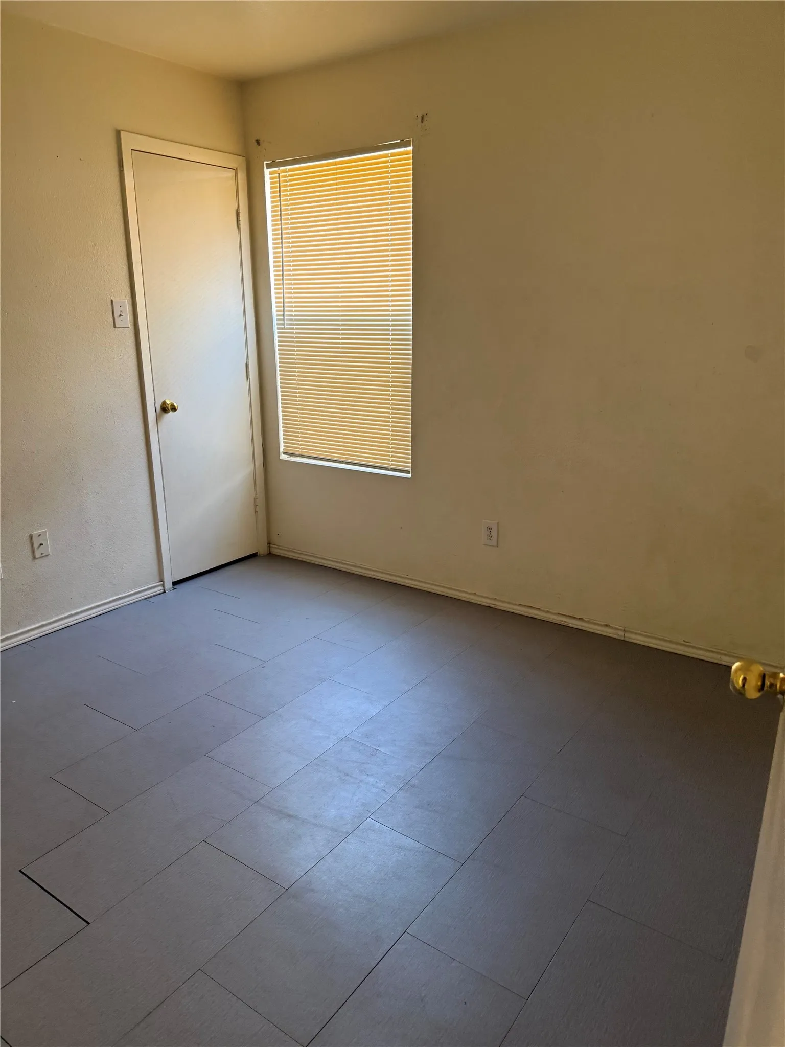 Unit B - Bedroom 2