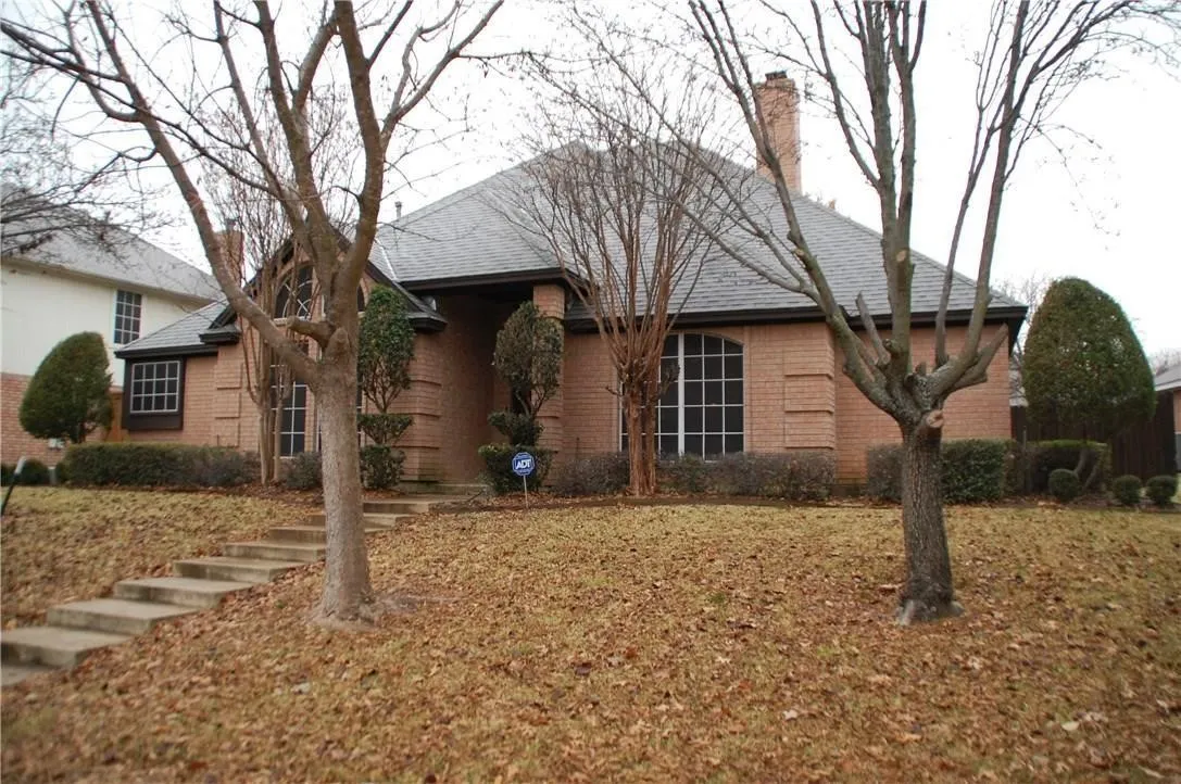 Single Family Residence For Rent in Tarrant County , 1522 Cat Mountain Trail, Keller, Texas 76248, 3 Bedroom, 2 Bathroom, 2 Garage spaces, 2,401 Sqft, built in 1995, mls#21373334, Real Estate Agent in Keller, Homes For Rent in Tarrant county, Homes For Rent in Keller, Realtor in Keller Texas, Real Estate Brokerage Independent Realty Texas, Luminita Cordes Realtor