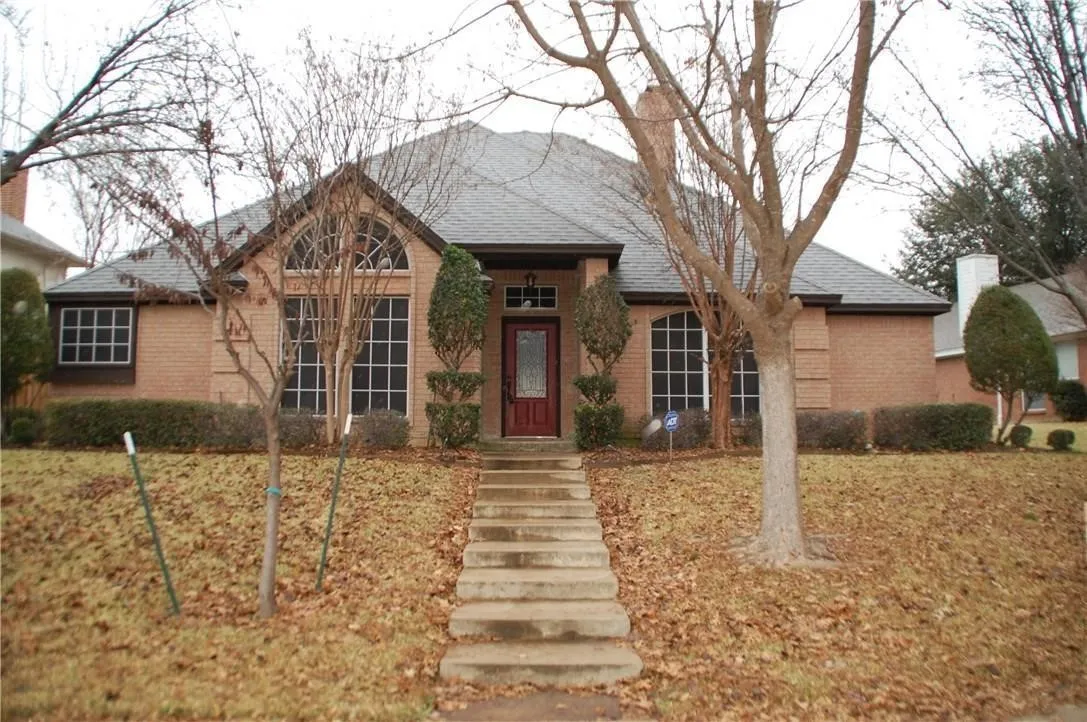 Single Family Residence For Rent