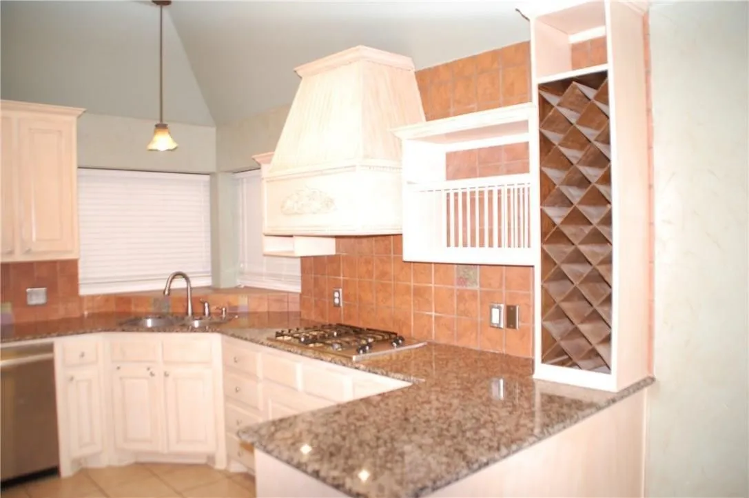 Single Family Residence For Rent in Tarrant County , 1522 Cat Mountain Trail, Keller, Texas 76248, 3 Bedroom, 2 Bathroom, 2 Garage spaces, 2,401 Sqft, built in 1995, mls#21373334, Real Estate Agent in Keller, Homes For Rent in Tarrant county, Homes For Rent in Keller, Realtor in Keller Texas, Real Estate Brokerage Independent Realty Texas, Luminita Cordes Realtor