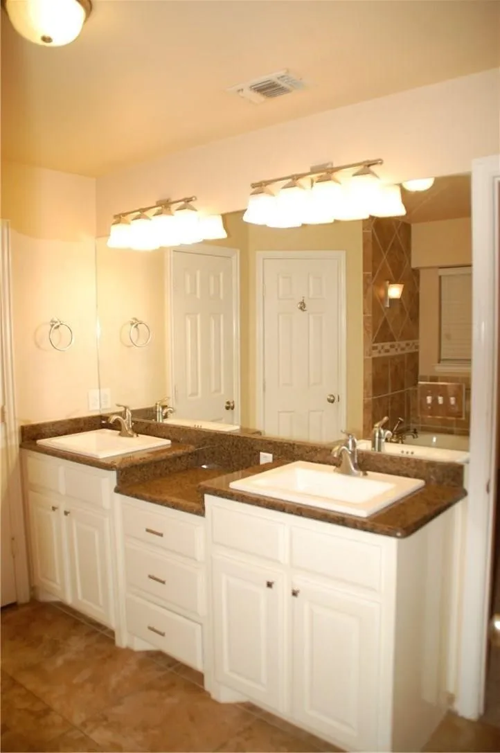 Single Family Residence For Rent in Tarrant County , 1522 Cat Mountain Trail, Keller, Texas 76248, 3 Bedroom, 2 Bathroom, 2 Garage spaces, 2,401 Sqft, built in 1995, mls#21373334, Real Estate Agent in Keller, Homes For Rent in Tarrant county, Homes For Rent in Keller, Realtor in Keller Texas, Real Estate Brokerage Independent Realty Texas, Luminita Cordes Realtor