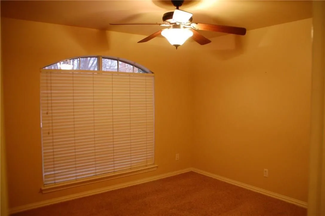 Single Family Residence For Rent in Tarrant County , 1522 Cat Mountain Trail, Keller, Texas 76248, 3 Bedroom, 2 Bathroom, 2 Garage spaces, 2,401 Sqft, built in 1995, mls#21373334, Real Estate Agent in Keller, Homes For Rent in Tarrant county, Homes For Rent in Keller, Realtor in Keller Texas, Real Estate Brokerage Independent Realty Texas, Luminita Cordes Realtor