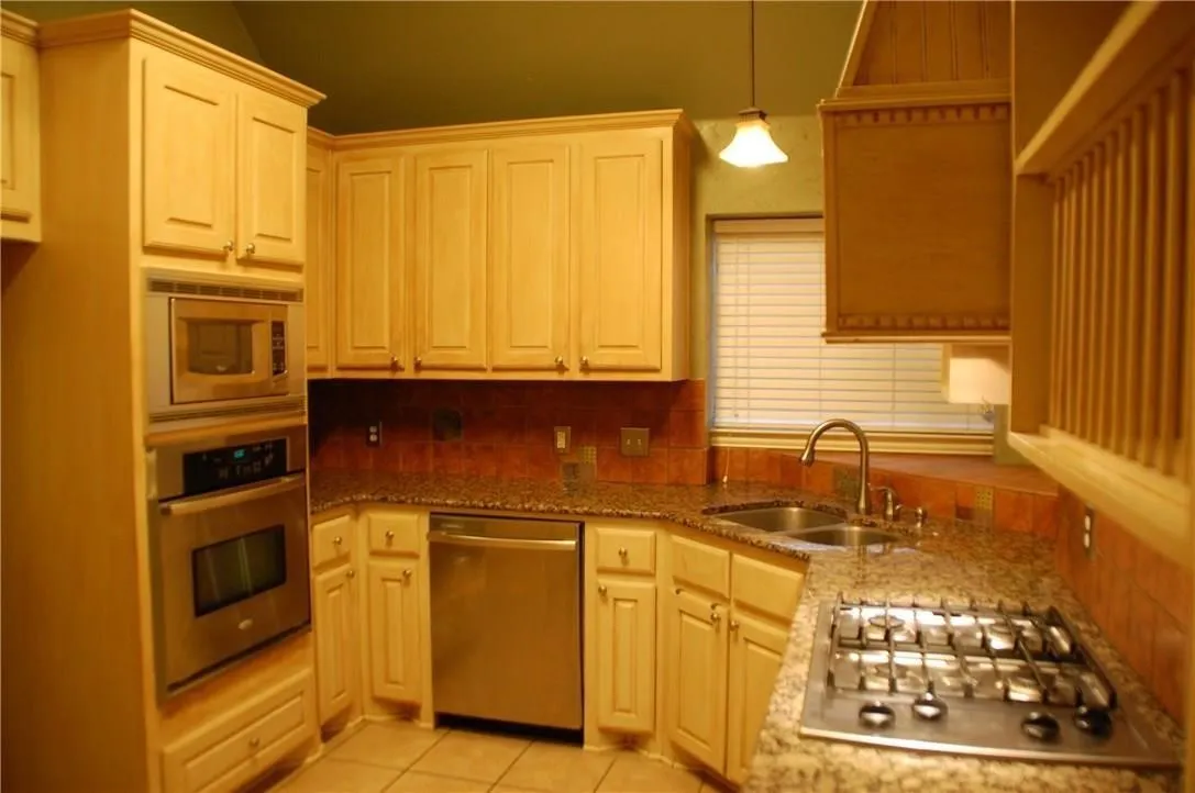Single Family Residence For Rent in Tarrant County , 1522 Cat Mountain Trail, Keller, Texas 76248, 3 Bedroom, 2 Bathroom, 2 Garage spaces, 2,401 Sqft, built in 1995, mls#21373334, Real Estate Agent in Keller, Homes For Rent in Tarrant county, Homes For Rent in Keller, Realtor in Keller Texas, Real Estate Brokerage Independent Realty Texas, Luminita Cordes Realtor