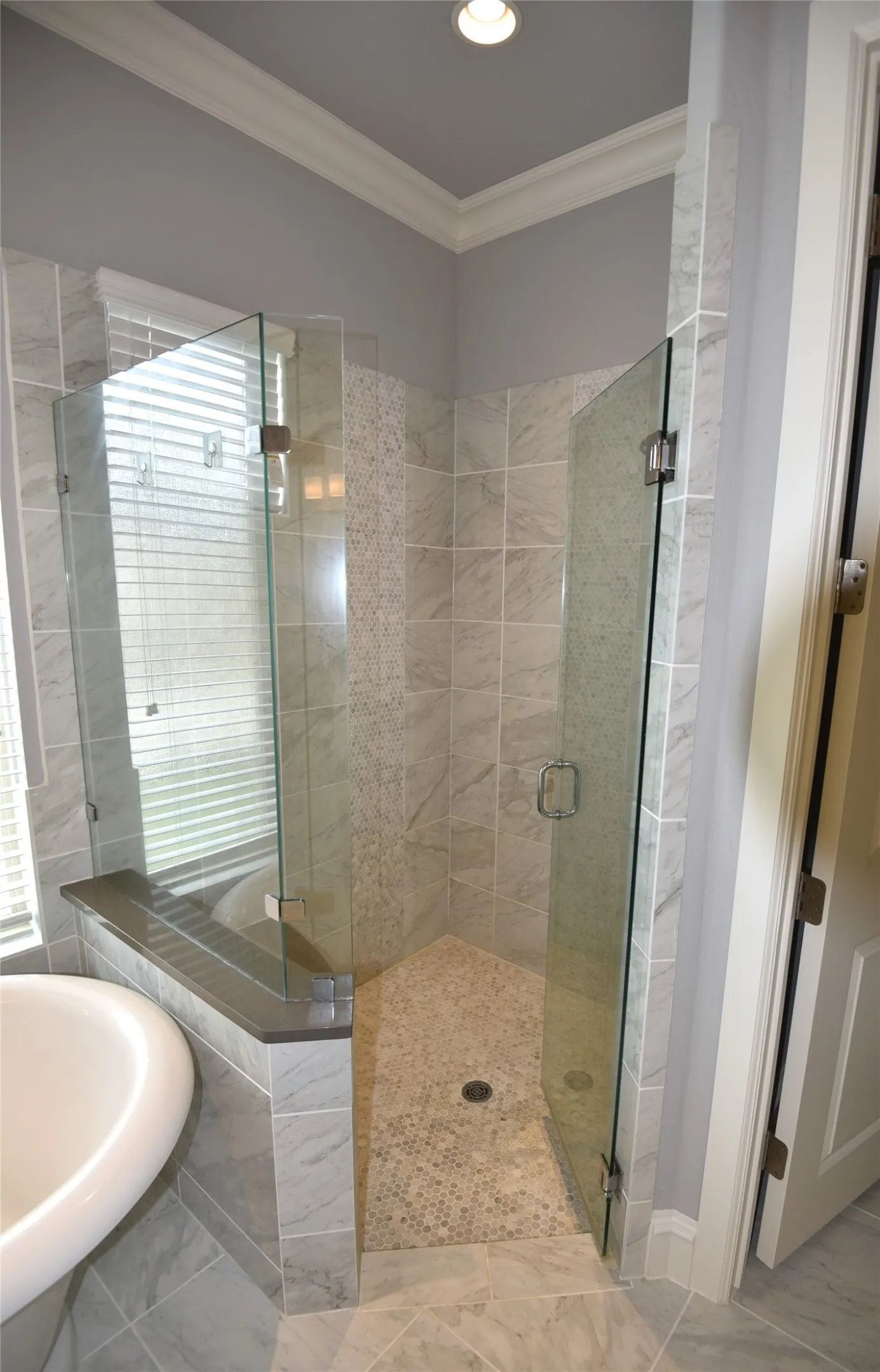 Single Family Residence For Rent in Tarrant County , 200 Montrose Lane, Southlake, Texas 76092, 4 Bedroom, 6 Bathroom, 3 Garage spaces, 4,478 Sqft, built in 2016, mls#21379491, Real Estate Agent in Southlake, Homes For Rent in Tarrant county, Homes For Rent in Southlake, Realtor in Southlake Texas, Real Estate Brokerage Independent Realty Texas, Luminita Cordes Realtor