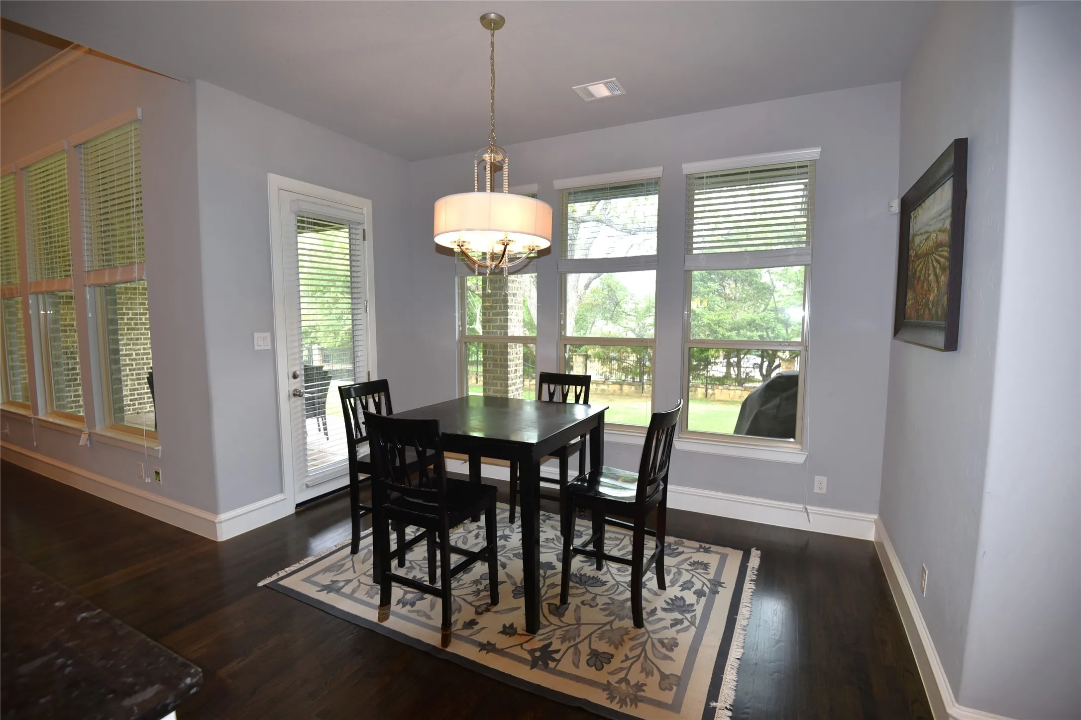 Single Family Residence For Rent in Tarrant County , 200 Montrose Lane, Southlake, Texas 76092, 4 Bedroom, 6 Bathroom, 3 Garage spaces, 4,478 Sqft, built in 2016, mls#21379491, Real Estate Agent in Southlake, Homes For Rent in Tarrant county, Homes For Rent in Southlake, Realtor in Southlake Texas, Real Estate Brokerage Independent Realty Texas, Luminita Cordes Realtor