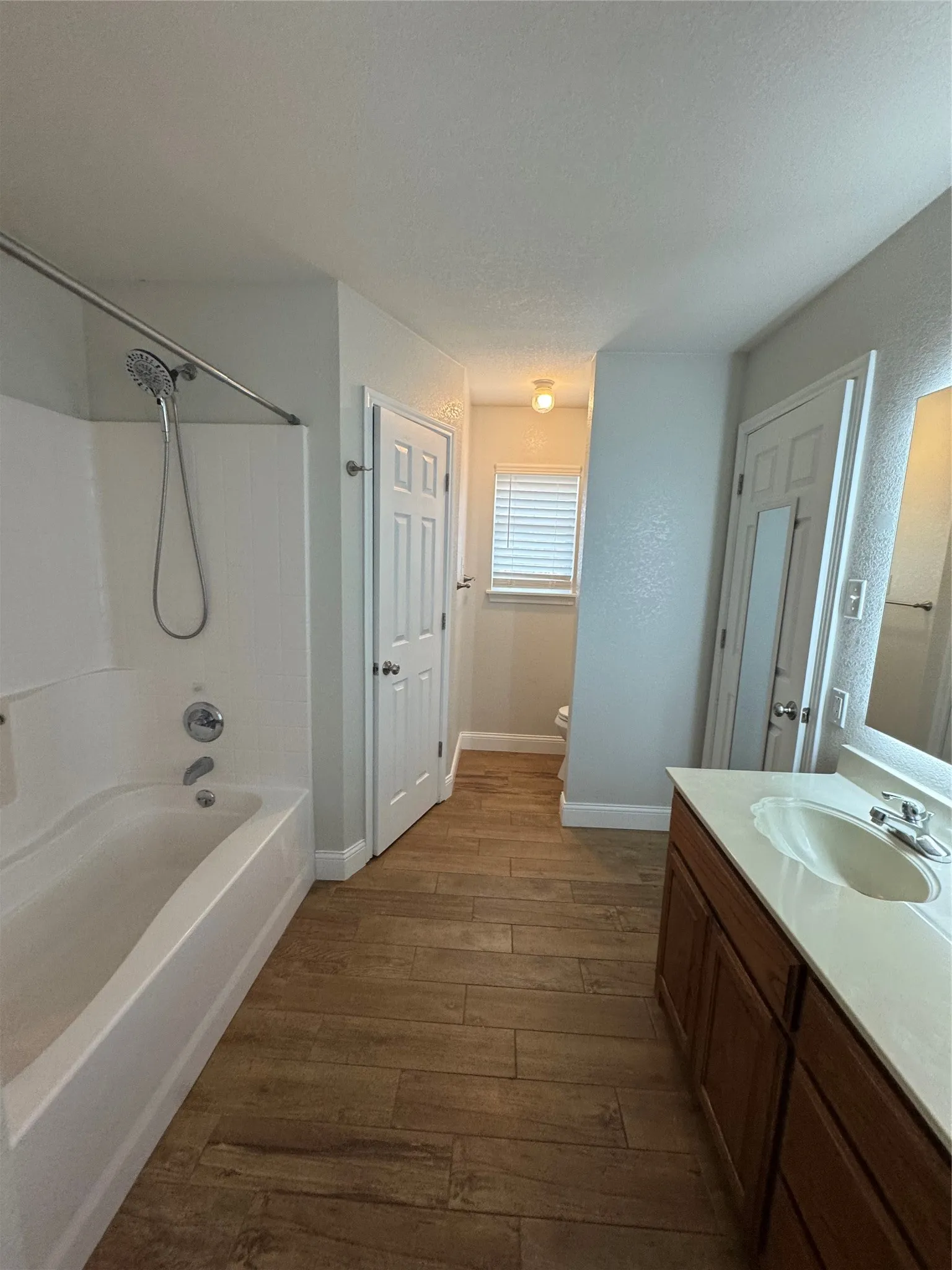 Single Family Residence For Rent in Taylor County , 4925 Many Waters Drive, Abilene, Texas 79602, 3 Bedroom, 2 Bathroom, 2 Garage spaces, 1,519 Sqft, built in 2008, mls#21379495, Real Estate Agent in Abilene, Homes For Rent in Taylor county, Homes For Rent in Abilene, Realtor in Abilene Texas, Real Estate Brokerage Independent Realty Texas, Luminita Cordes Realtor