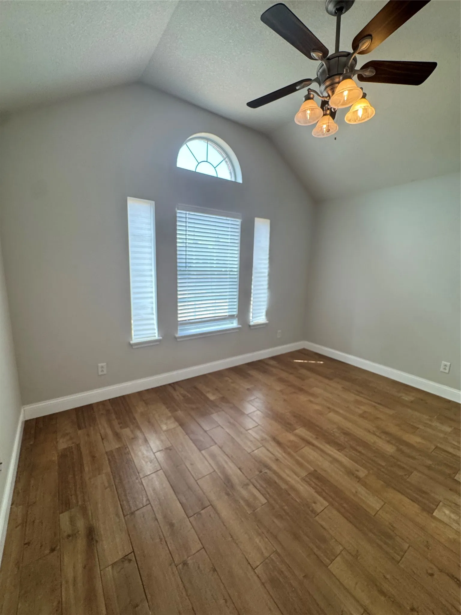 Single Family Residence For Rent in Taylor County , 4925 Many Waters Drive, Abilene, Texas 79602, 3 Bedroom, 2 Bathroom, 2 Garage spaces, 1,519 Sqft, built in 2008, mls#21379495, Real Estate Agent in Abilene, Homes For Rent in Taylor county, Homes For Rent in Abilene, Realtor in Abilene Texas, Real Estate Brokerage Independent Realty Texas, Luminita Cordes Realtor