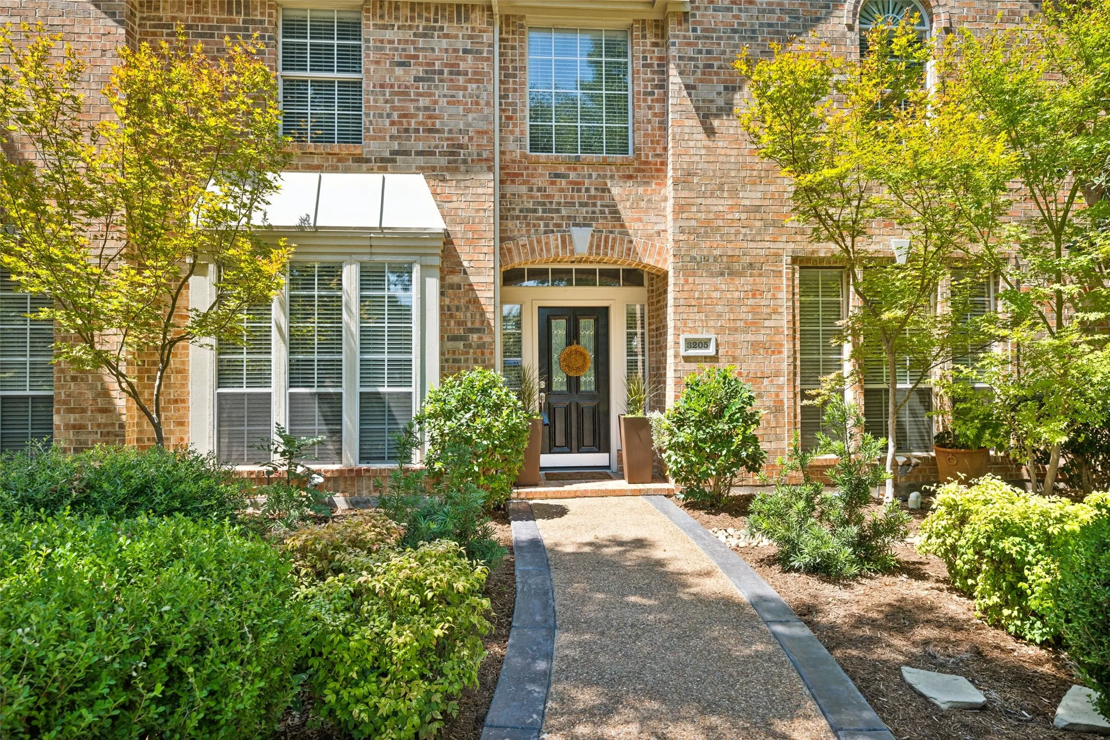 Single Family Residence For Sale in Collin County , 3205 Merita Drive, Richardson, Texas 75082, 5 Bedroom, 4 Bathroom, 3 Garage spaces, 3,425 Sqft, built in 1999, mls#21364332, Real Estate Agent in Richardson, Homes For Sale in Collin county, Homes For Sale in Richardson, Realtor in Richardson Texas, Real Estate Brokerage Independent Realty Texas, Luminita Cordes Realtor