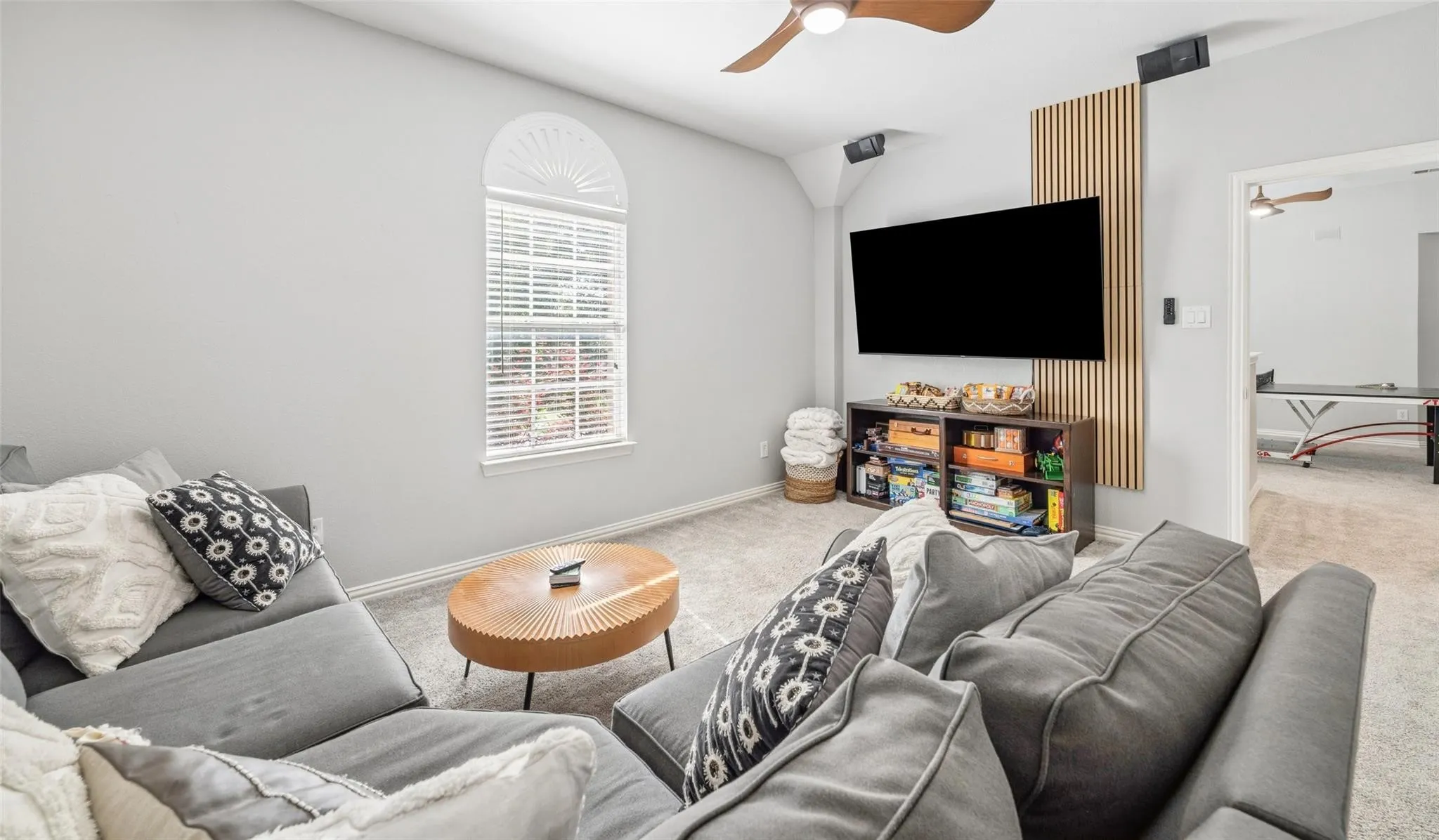 Single Family Residence For Sale in Collin County , 3205 Merita Drive, Richardson, Texas 75082, 5 Bedroom, 4 Bathroom, 3 Garage spaces, 3,425 Sqft, built in 1999, mls#21364332, Real Estate Agent in Richardson, Homes For Sale in Collin county, Homes For Sale in Richardson, Realtor in Richardson Texas, Real Estate Brokerage Independent Realty Texas, Luminita Cordes Realtor