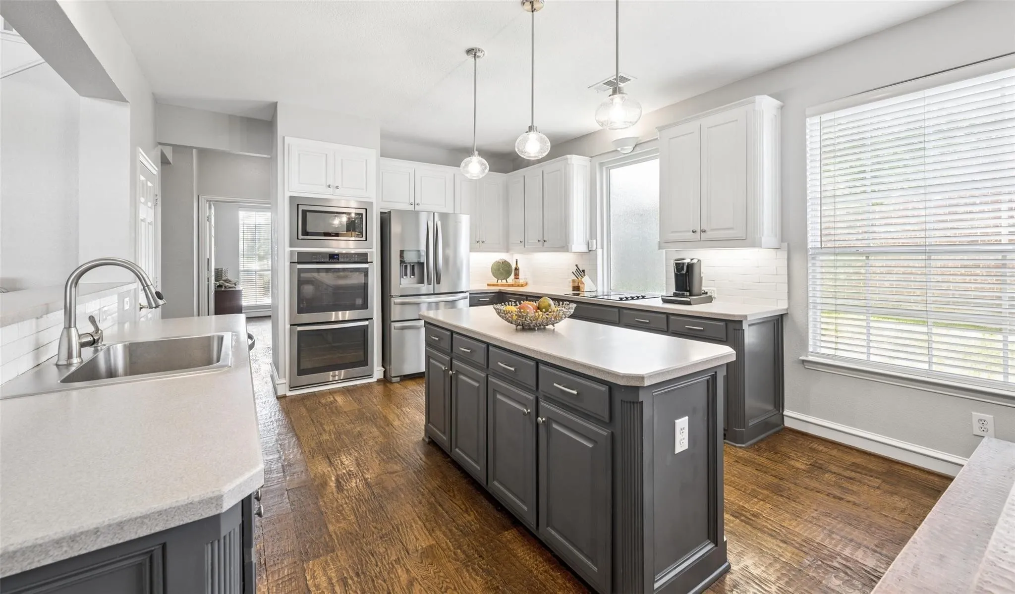 Single Family Residence For Sale in Collin County , 3205 Merita Drive, Richardson, Texas 75082, 5 Bedroom, 4 Bathroom, 3 Garage spaces, 3,425 Sqft, built in 1999, mls#21364332, Real Estate Agent in Richardson, Homes For Sale in Collin county, Homes For Sale in Richardson, Realtor in Richardson Texas, Real Estate Brokerage Independent Realty Texas, Luminita Cordes Realtor