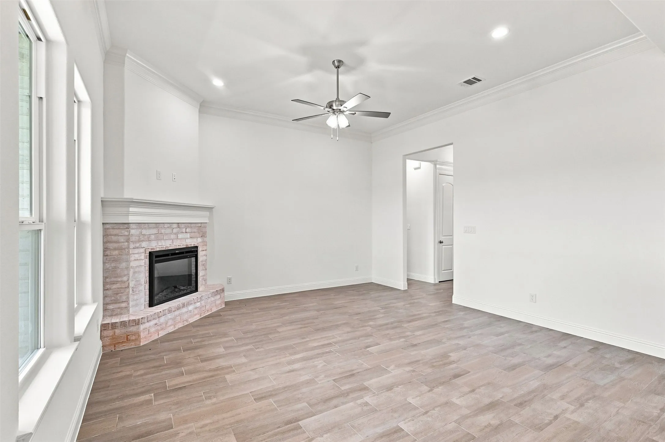 Single Family Residence For Sale in Hood County , 1130 Wild Rose Drive, Tolar, Texas 76476, 4 Bedroom, 2 Bathroom, 2 Garage spaces, 1,809 Sqft, built in 2026, mls#21376283, Real Estate Agent in Tolar, Homes For Sale in Hood county, Homes For Sale in Tolar, Realtor in Tolar Texas, Real Estate Brokerage Independent Realty Texas, Luminita Cordes Realtor