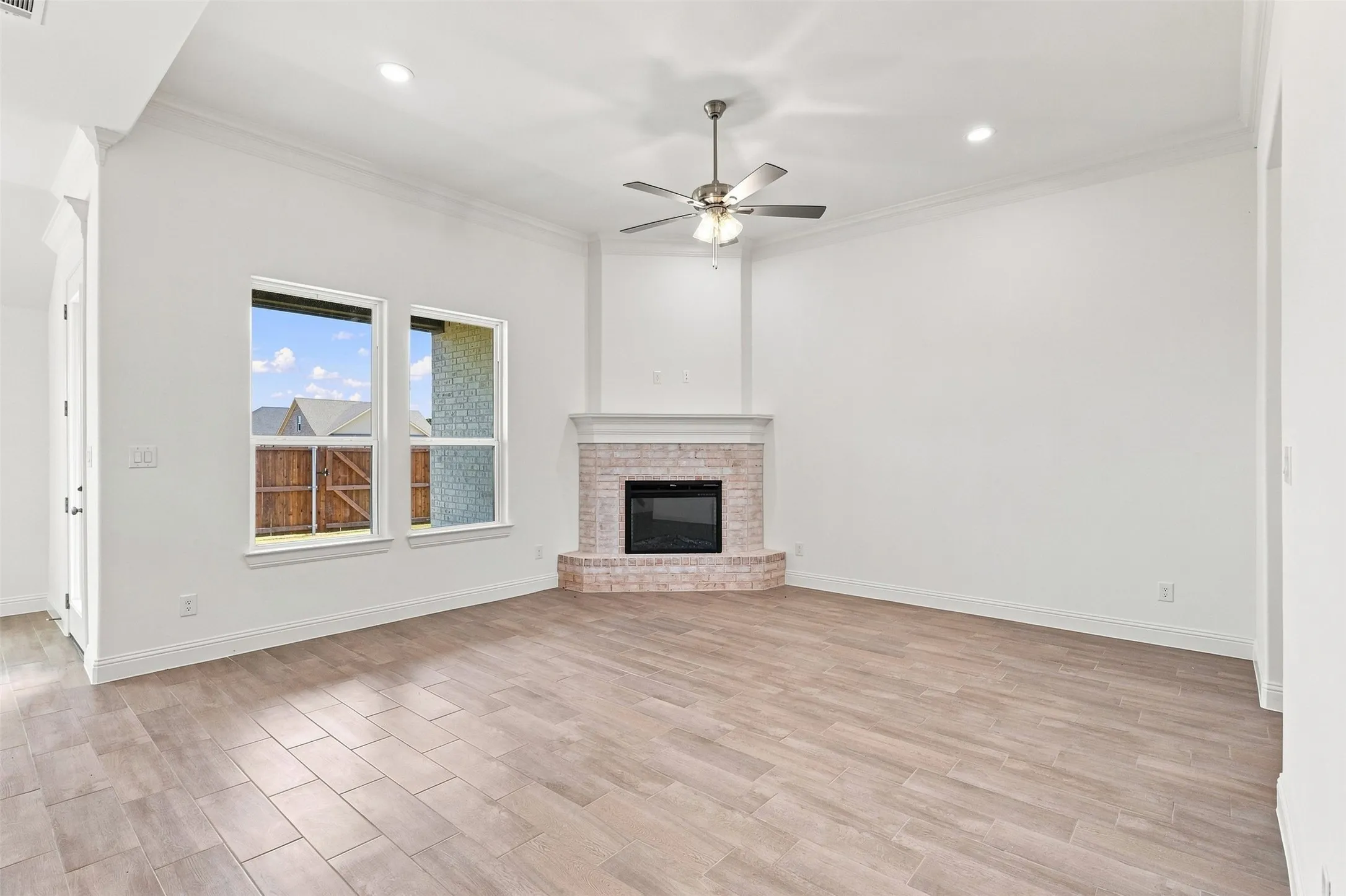 Single Family Residence For Sale in Hood County , 1130 Wild Rose Drive, Tolar, Texas 76476, 4 Bedroom, 2 Bathroom, 2 Garage spaces, 1,809 Sqft, built in 2026, mls#21376283, Real Estate Agent in Tolar, Homes For Sale in Hood county, Homes For Sale in Tolar, Realtor in Tolar Texas, Real Estate Brokerage Independent Realty Texas, Luminita Cordes Realtor