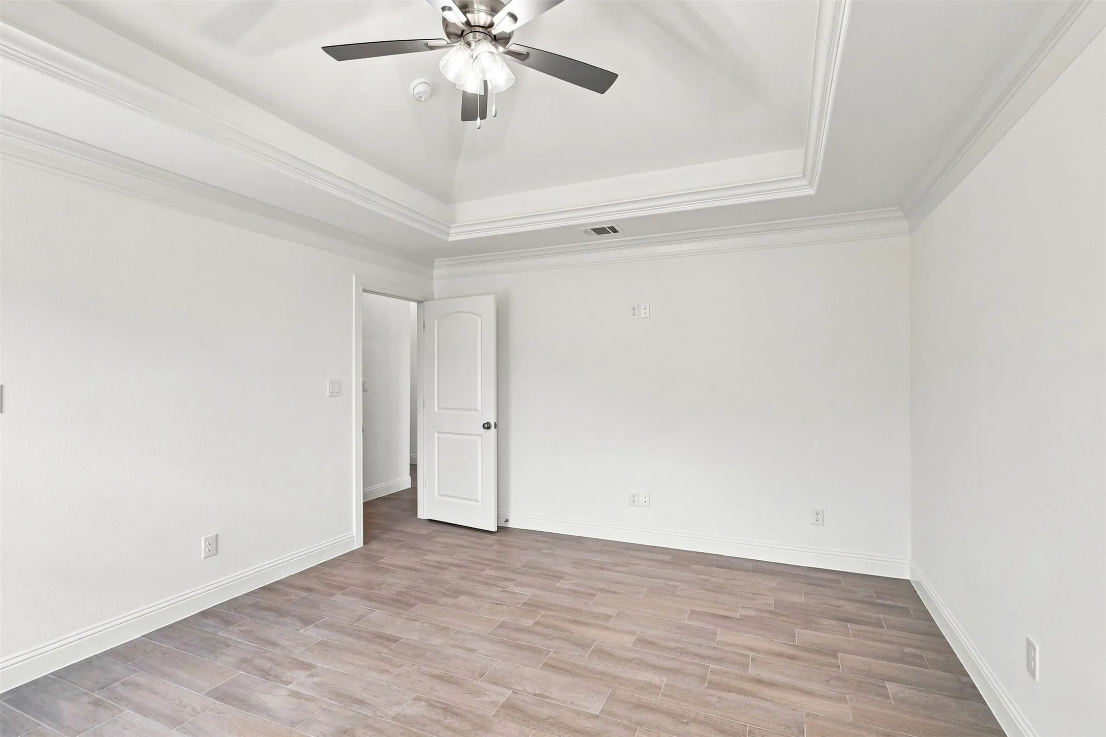 Single Family Residence For Sale in Hood County , 1130 Wild Rose Drive, Tolar, Texas 76476, 4 Bedroom, 2 Bathroom, 2 Garage spaces, 1,809 Sqft, built in 2026, mls#21376283, Real Estate Agent in Tolar, Homes For Sale in Hood county, Homes For Sale in Tolar, Realtor in Tolar Texas, Real Estate Brokerage Independent Realty Texas, Luminita Cordes Realtor