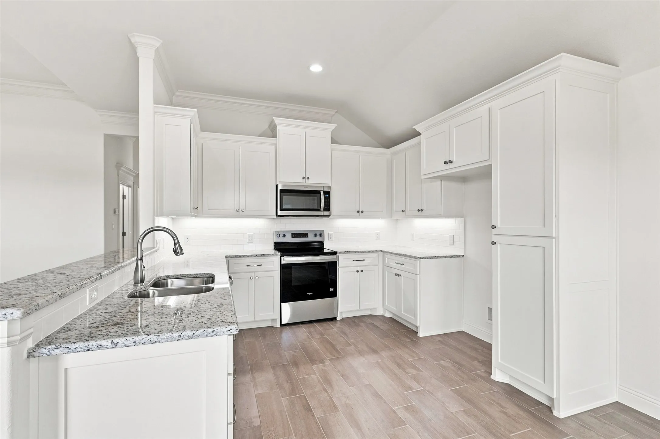 Single Family Residence For Sale in Hood County , 1130 Wild Rose Drive, Tolar, Texas 76476, 4 Bedroom, 2 Bathroom, 2 Garage spaces, 1,809 Sqft, built in 2026, mls#21376283, Real Estate Agent in Tolar, Homes For Sale in Hood county, Homes For Sale in Tolar, Realtor in Tolar Texas, Real Estate Brokerage Independent Realty Texas, Luminita Cordes Realtor