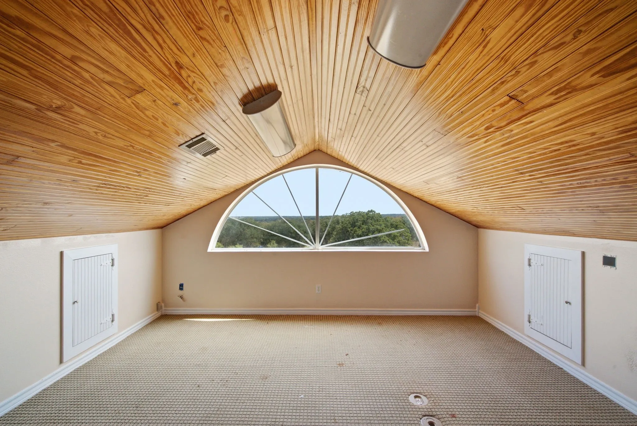 Office For Sale in Jack County , 9454 Fm 2210 E, Poolville, Texas 76487, 0, 0, Garage spaces, 8,000 Sqft, built in 2013, mls#21378555, Real Estate Agent in Poolville, Homes For Sale in Jack county, Homes For Sale in Poolville, Realtor in Poolville Texas, Real Estate Brokerage Independent Realty Texas, Luminita Cordes Realtor