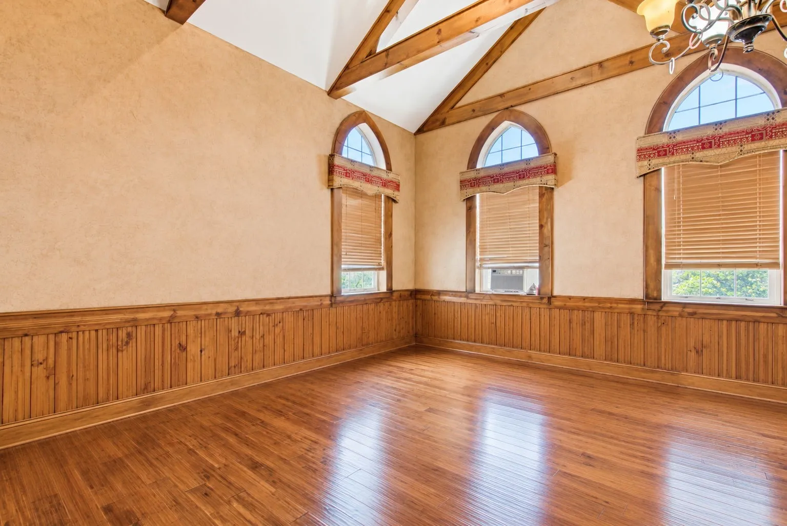 Office For Sale in Jack County , 9454 Fm 2210 E, Poolville, Texas 76487, 0, 0, Garage spaces, 8,000 Sqft, built in 2013, mls#21378555, Real Estate Agent in Poolville, Homes For Sale in Jack county, Homes For Sale in Poolville, Realtor in Poolville Texas, Real Estate Brokerage Independent Realty Texas, Luminita Cordes Realtor