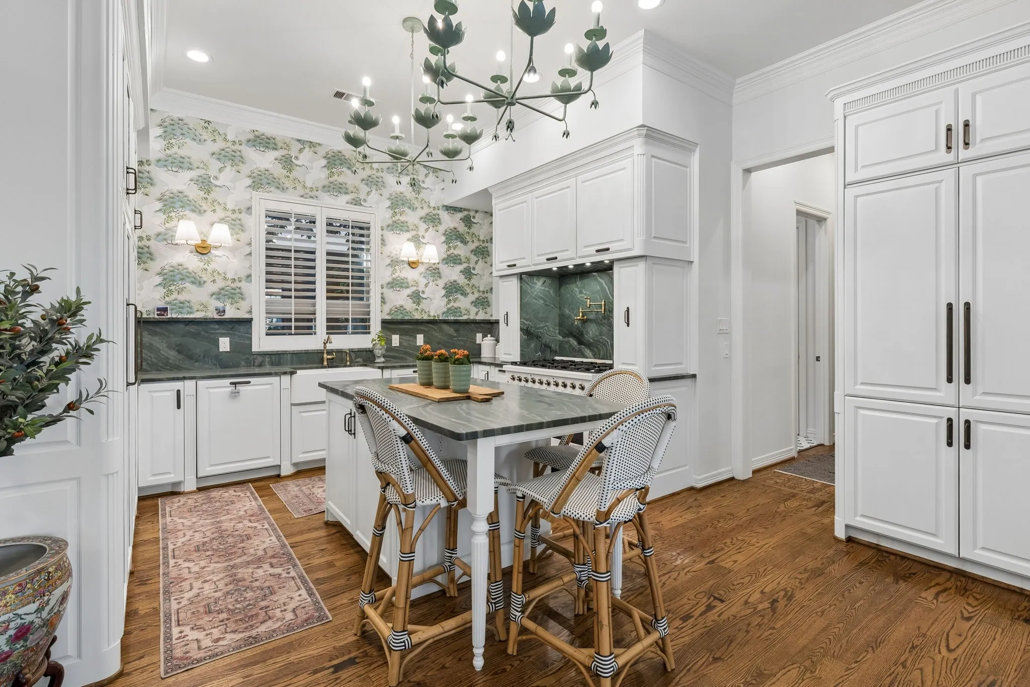 Single Family Residence For Sale in Collin County , 1401 Eastwick Lane, Plano, Texas 75093, 4 Bedroom, 5 Bathroom, 3 Garage spaces, 4,929 Sqft, built in 1993, mls#21379397, Real Estate Agent in Plano, Homes For Sale in Collin county, Homes For Sale in Plano, Realtor in Plano Texas, Real Estate Brokerage Independent Realty Texas, Luminita Cordes Realtor