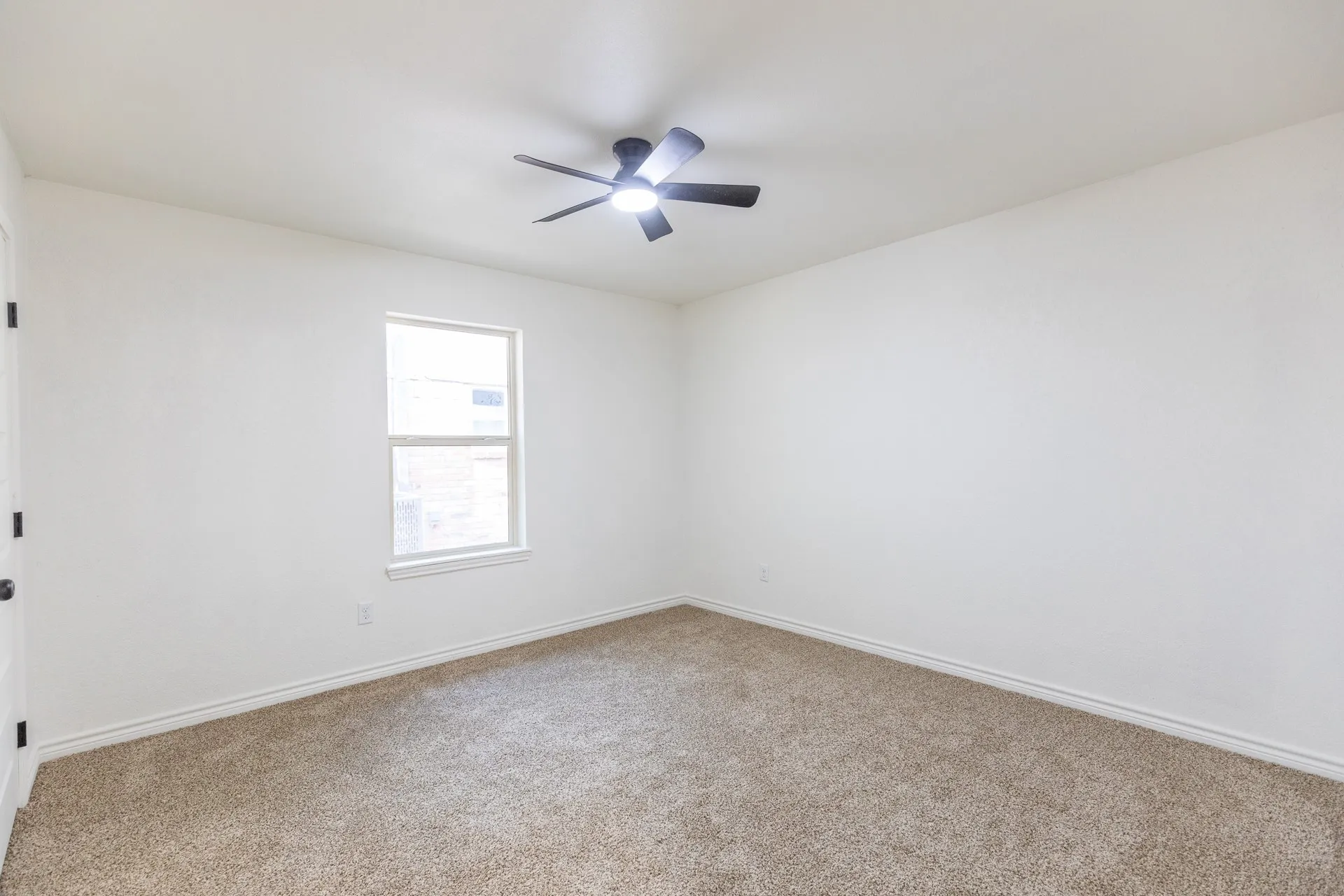 Single Family Residence For Sale in Taylor County , 4817 Mary Lou Lane, Abilene, Texas 79606, 3 Bedroom, 2 Bathroom, 2 Garage spaces, 1,630 Sqft, built in 1978, mls#21379500, Real Estate Agent in Abilene, Homes For Sale in Taylor county, Homes For Sale in Abilene, Realtor in Abilene Texas, Real Estate Brokerage Independent Realty Texas, Luminita Cordes Realtor