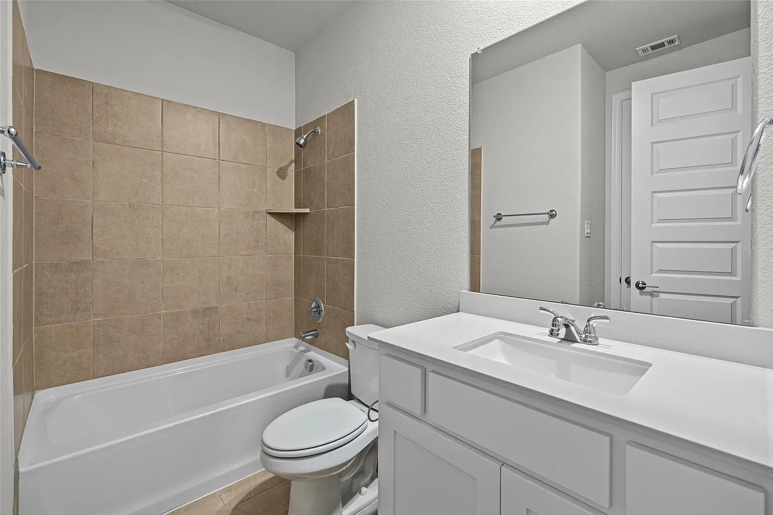 Single Family Residence For Rent in Grayson County , 1506 Golden Meadow Drive, Van Alstyne, Texas 75495, 4 Bedroom, 3 Bathroom, 2 Garage spaces, 2,710 Sqft, built in 2023, mls#21376922, Real Estate Agent in Van Alstyne, Homes For Rent in Grayson county, Homes For Rent in Van Alstyne, Realtor in Van Alstyne Texas, Real Estate Brokerage Independent Realty Texas, Luminita Cordes Realtor
