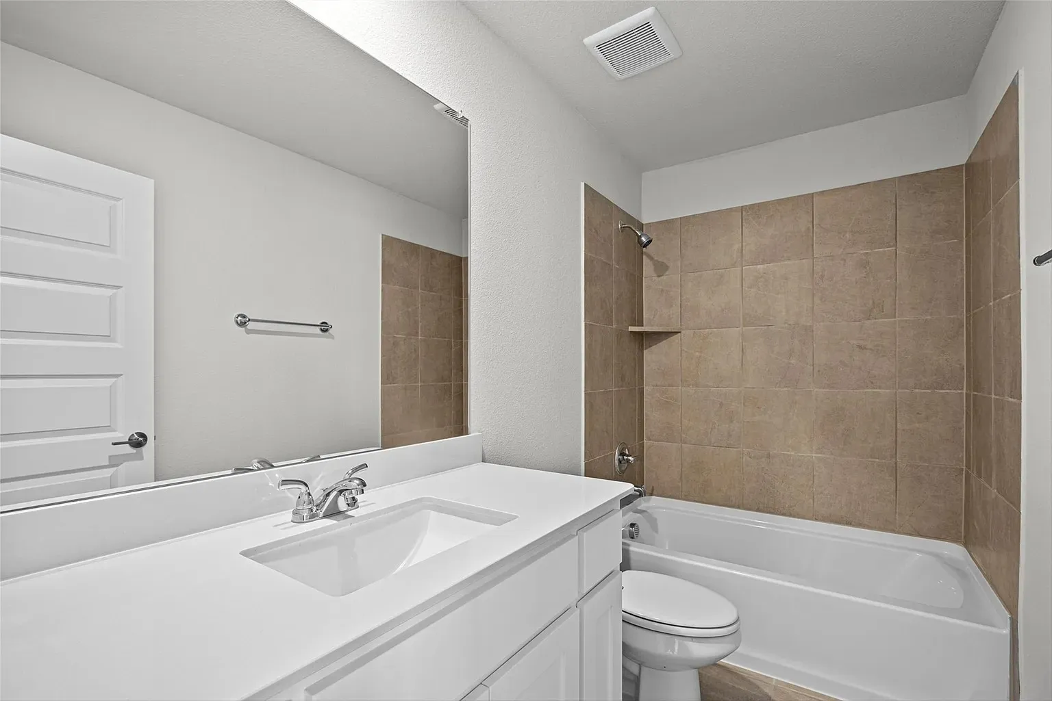 Single Family Residence For Rent in Grayson County , 1506 Golden Meadow Drive, Van Alstyne, Texas 75495, 4 Bedroom, 3 Bathroom, 2 Garage spaces, 2,710 Sqft, built in 2023, mls#21376922, Real Estate Agent in Van Alstyne, Homes For Rent in Grayson county, Homes For Rent in Van Alstyne, Realtor in Van Alstyne Texas, Real Estate Brokerage Independent Realty Texas, Luminita Cordes Realtor