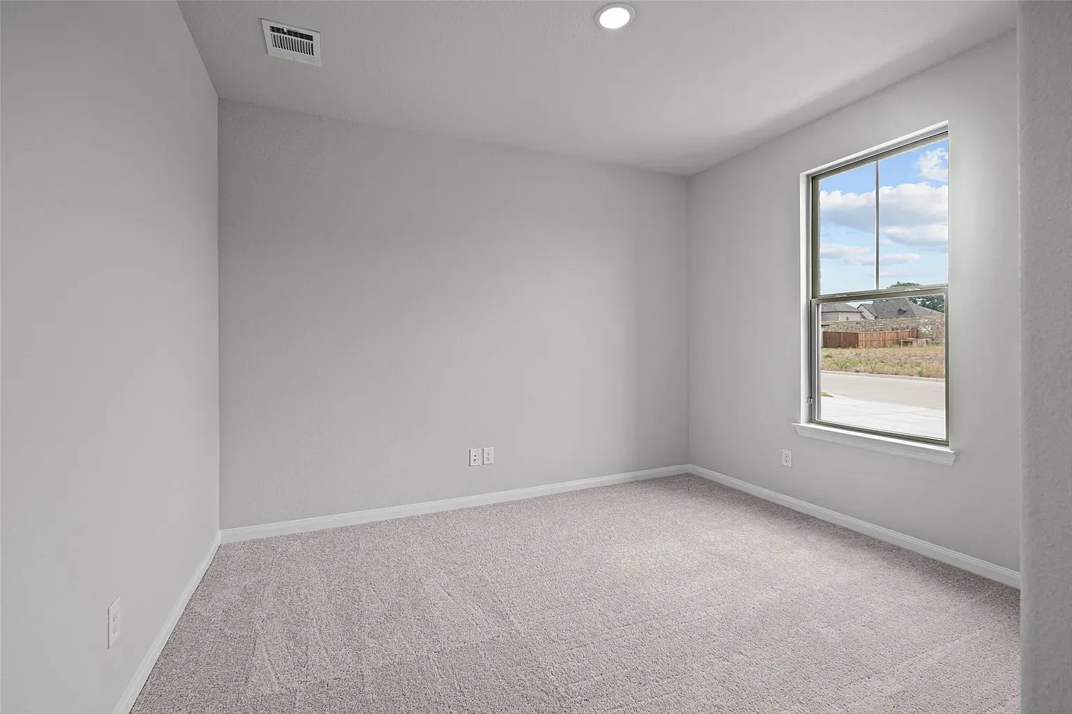 Single Family Residence For Rent in Grayson County , 1506 Golden Meadow Drive, Van Alstyne, Texas 75495, 4 Bedroom, 3 Bathroom, 2 Garage spaces, 2,710 Sqft, built in 2023, mls#21376922, Real Estate Agent in Van Alstyne, Homes For Rent in Grayson county, Homes For Rent in Van Alstyne, Realtor in Van Alstyne Texas, Real Estate Brokerage Independent Realty Texas, Luminita Cordes Realtor
