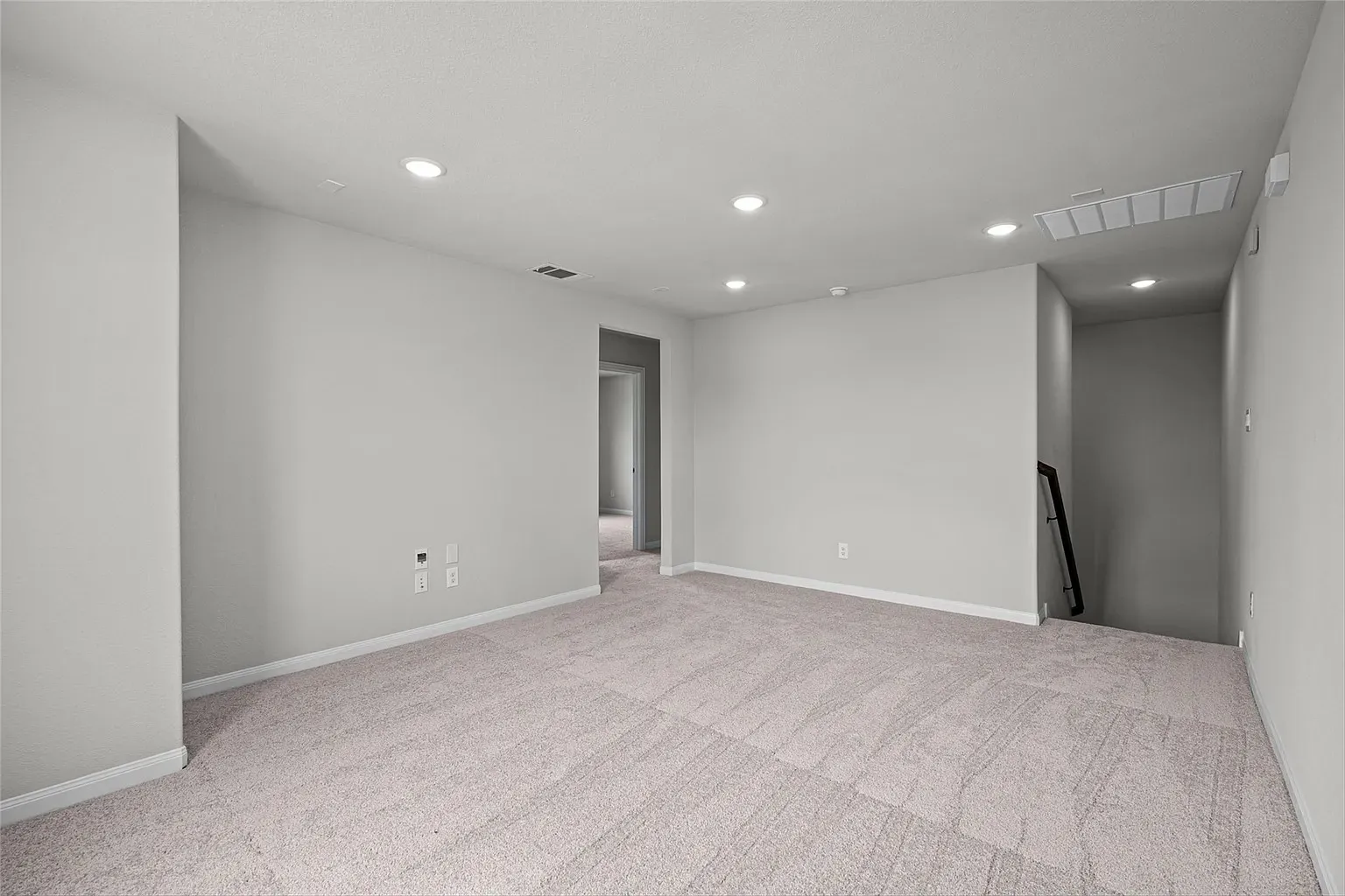Single Family Residence For Rent in Grayson County , 1506 Golden Meadow Drive, Van Alstyne, Texas 75495, 4 Bedroom, 3 Bathroom, 2 Garage spaces, 2,710 Sqft, built in 2023, mls#21376922, Real Estate Agent in Van Alstyne, Homes For Rent in Grayson county, Homes For Rent in Van Alstyne, Realtor in Van Alstyne Texas, Real Estate Brokerage Independent Realty Texas, Luminita Cordes Realtor