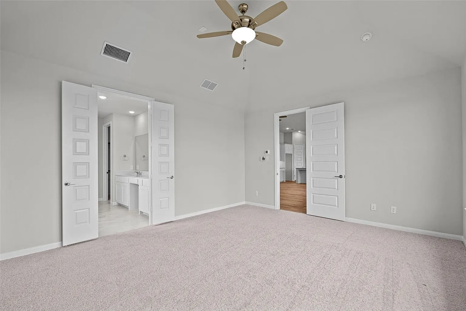 Single Family Residence For Rent in Grayson County , 1506 Golden Meadow Drive, Van Alstyne, Texas 75495, 4 Bedroom, 3 Bathroom, 2 Garage spaces, 2,710 Sqft, built in 2023, mls#21376922, Real Estate Agent in Van Alstyne, Homes For Rent in Grayson county, Homes For Rent in Van Alstyne, Realtor in Van Alstyne Texas, Real Estate Brokerage Independent Realty Texas, Luminita Cordes Realtor