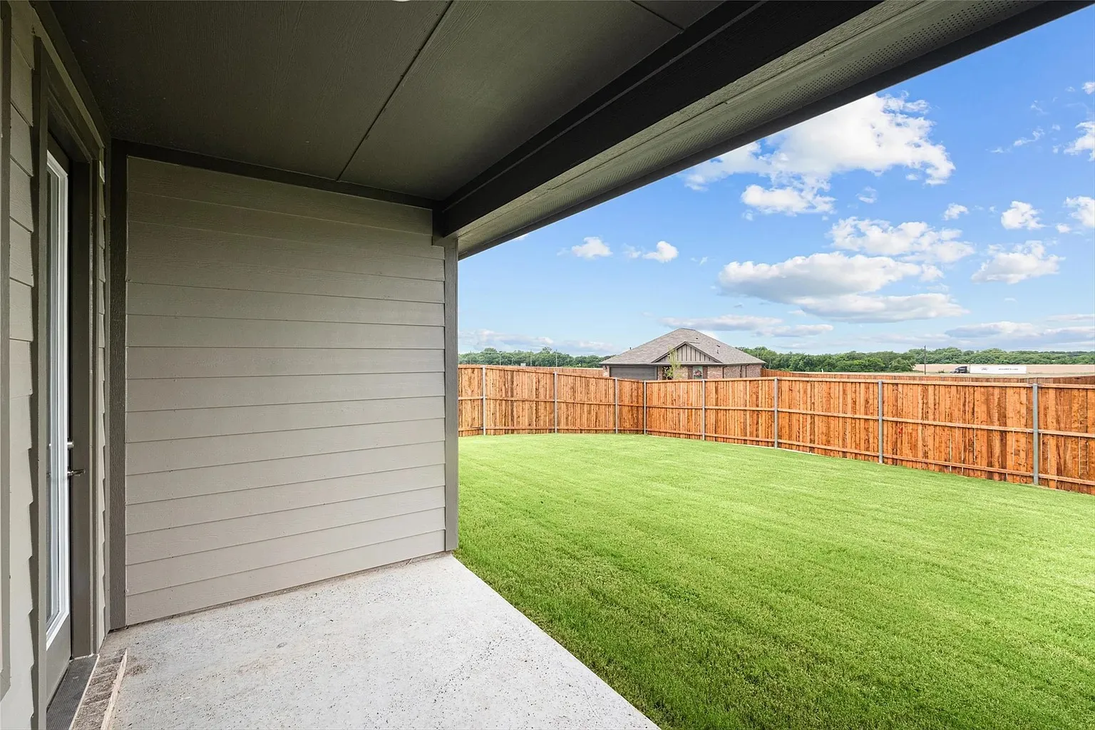 Single Family Residence For Rent in Grayson County , 1506 Golden Meadow Drive, Van Alstyne, Texas 75495, 4 Bedroom, 3 Bathroom, 2 Garage spaces, 2,710 Sqft, built in 2023, mls#21376922, Real Estate Agent in Van Alstyne, Homes For Rent in Grayson county, Homes For Rent in Van Alstyne, Realtor in Van Alstyne Texas, Real Estate Brokerage Independent Realty Texas, Luminita Cordes Realtor