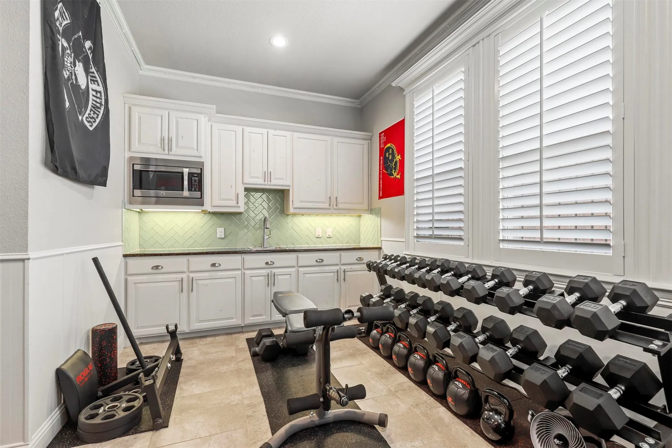 Single Family Residence For Sale in Tarrant County , 12416 Dido Vista Court, Fort Worth, Texas 76179, 4 Bedroom, 5 Bathroom, 4 Garage spaces, 4,726 Sqft, built in 2015, mls#21379492, Real Estate Agent in Fort Worth, Homes For Sale in Tarrant county, Homes For Sale in Fort Worth, Realtor in Fort Worth Texas, Real Estate Brokerage Independent Realty Texas, Luminita Cordes Realtor