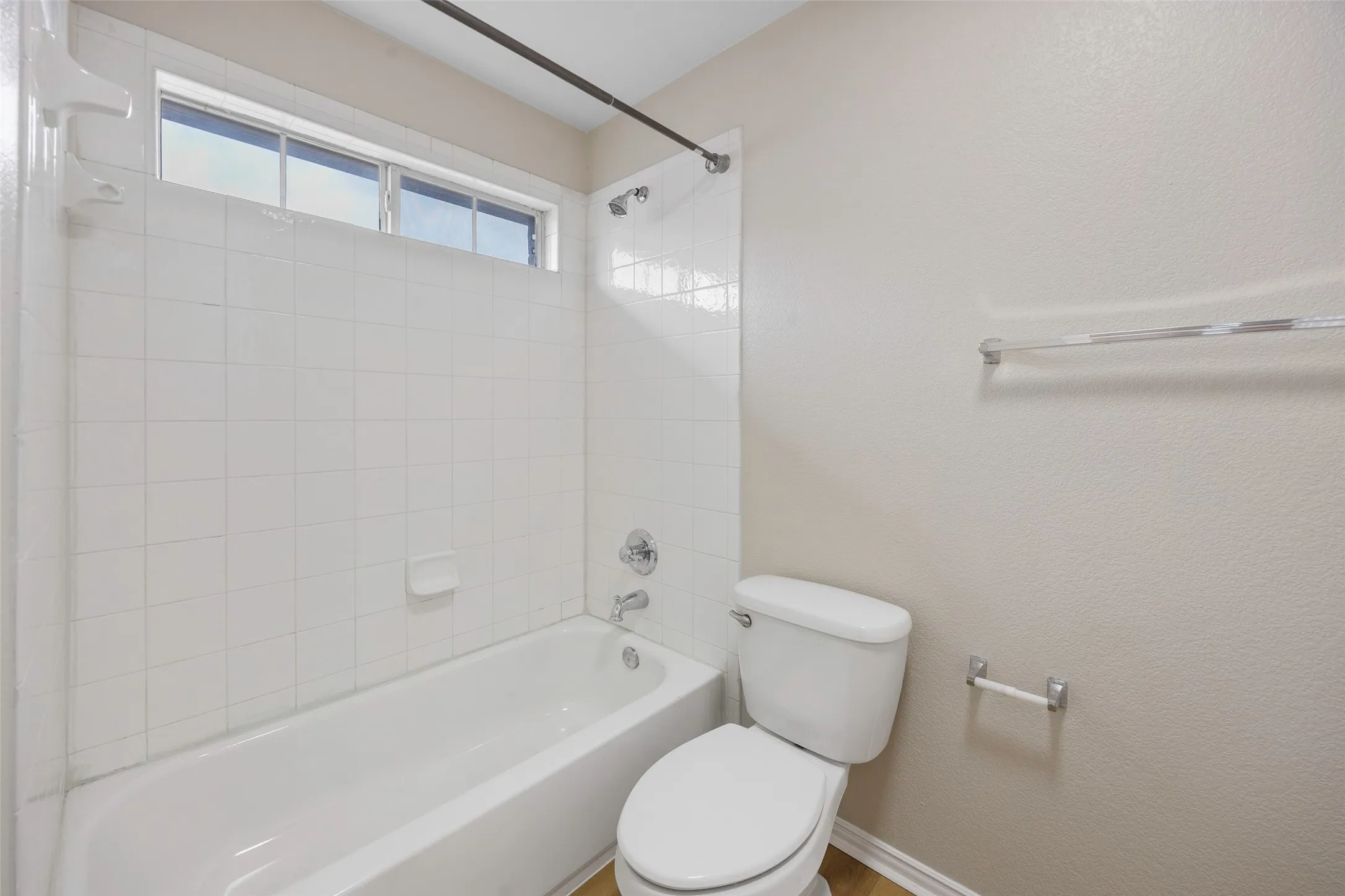 Single Family Residence For Rent in Collin County , 12003 Yoakum Drive, Frisco, Texas 75035, 5 Bedroom, 4 Bathroom, 3 Garage spaces, 3,989 Sqft, built in 2006, mls#21379520, Real Estate Agent in Frisco, Homes For Rent in Collin county, Homes For Rent in Frisco, Realtor in Frisco Texas, Real Estate Brokerage Independent Realty Texas, Luminita Cordes Realtor