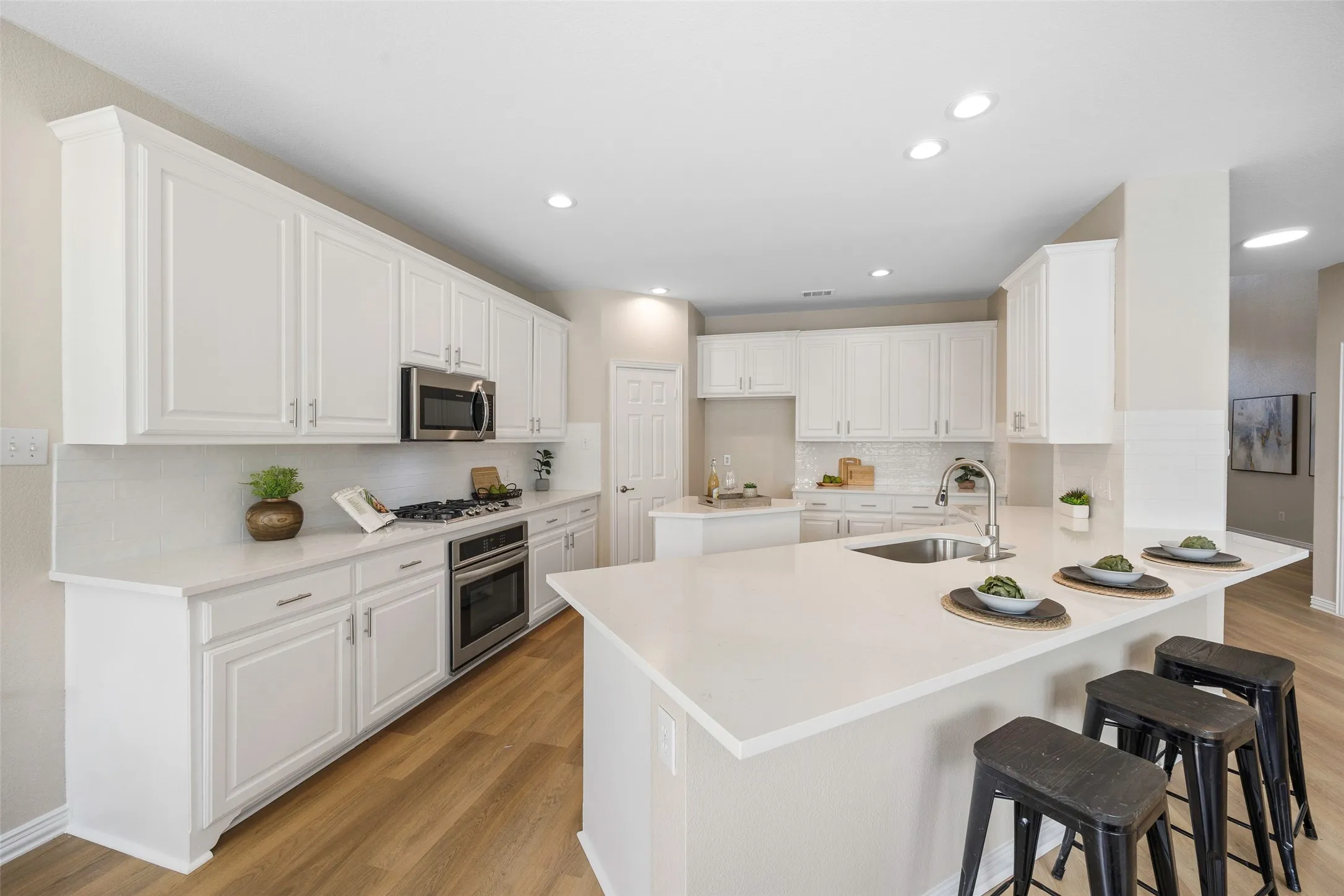 Single Family Residence For Rent in Collin County , 12003 Yoakum Drive, Frisco, Texas 75035, 5 Bedroom, 4 Bathroom, 3 Garage spaces, 3,989 Sqft, built in 2006, mls#21379520, Real Estate Agent in Frisco, Homes For Rent in Collin county, Homes For Rent in Frisco, Realtor in Frisco Texas, Real Estate Brokerage Independent Realty Texas, Luminita Cordes Realtor