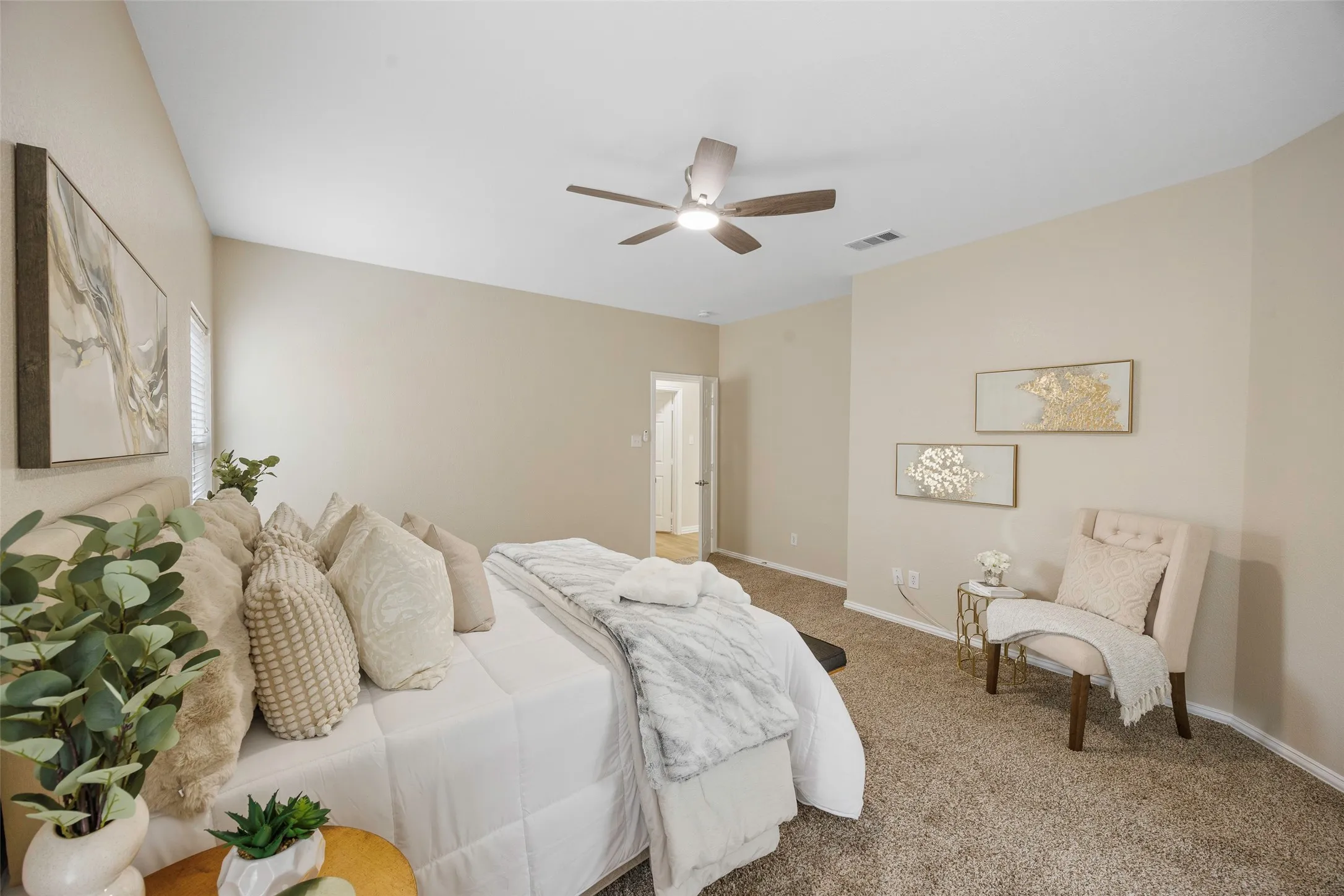 Single Family Residence For Rent in Collin County , 12003 Yoakum Drive, Frisco, Texas 75035, 5 Bedroom, 4 Bathroom, 3 Garage spaces, 3,989 Sqft, built in 2006, mls#21379520, Real Estate Agent in Frisco, Homes For Rent in Collin county, Homes For Rent in Frisco, Realtor in Frisco Texas, Real Estate Brokerage Independent Realty Texas, Luminita Cordes Realtor