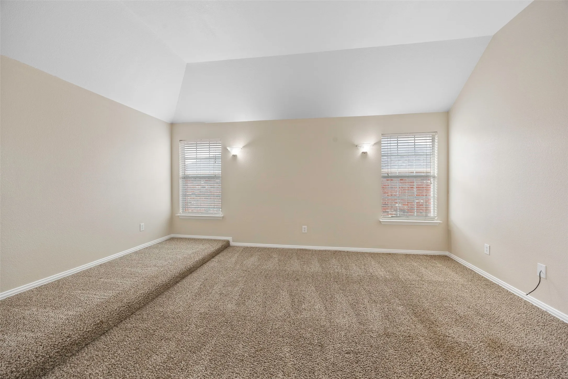 Single Family Residence For Rent in Collin County , 12003 Yoakum Drive, Frisco, Texas 75035, 5 Bedroom, 4 Bathroom, 3 Garage spaces, 3,989 Sqft, built in 2006, mls#21379520, Real Estate Agent in Frisco, Homes For Rent in Collin county, Homes For Rent in Frisco, Realtor in Frisco Texas, Real Estate Brokerage Independent Realty Texas, Luminita Cordes Realtor