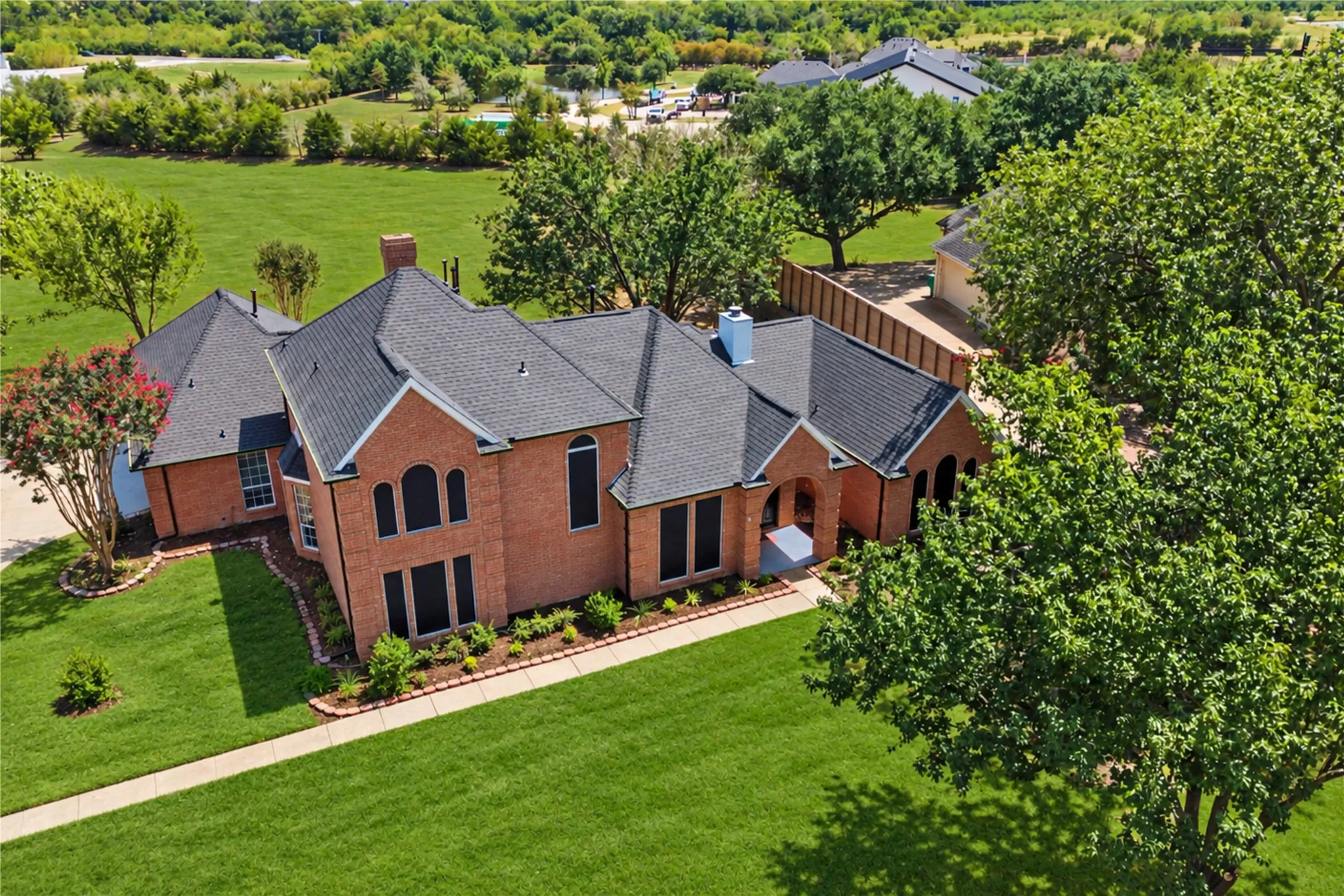 Single Family Residence For Sale in Rockwall County , 474 Chippendale Drive, Heath, Texas 75032, 4 Bedroom, 4 Bathroom, 3 Garage spaces, 2,837 Sqft, built in 1993, mls#21373226, Real Estate Agent in Heath, Homes For Sale in Rockwall county, Homes For Sale in Heath, Realtor in Heath Texas, Real Estate Brokerage Independent Realty Texas, Luminita Cordes Realtor