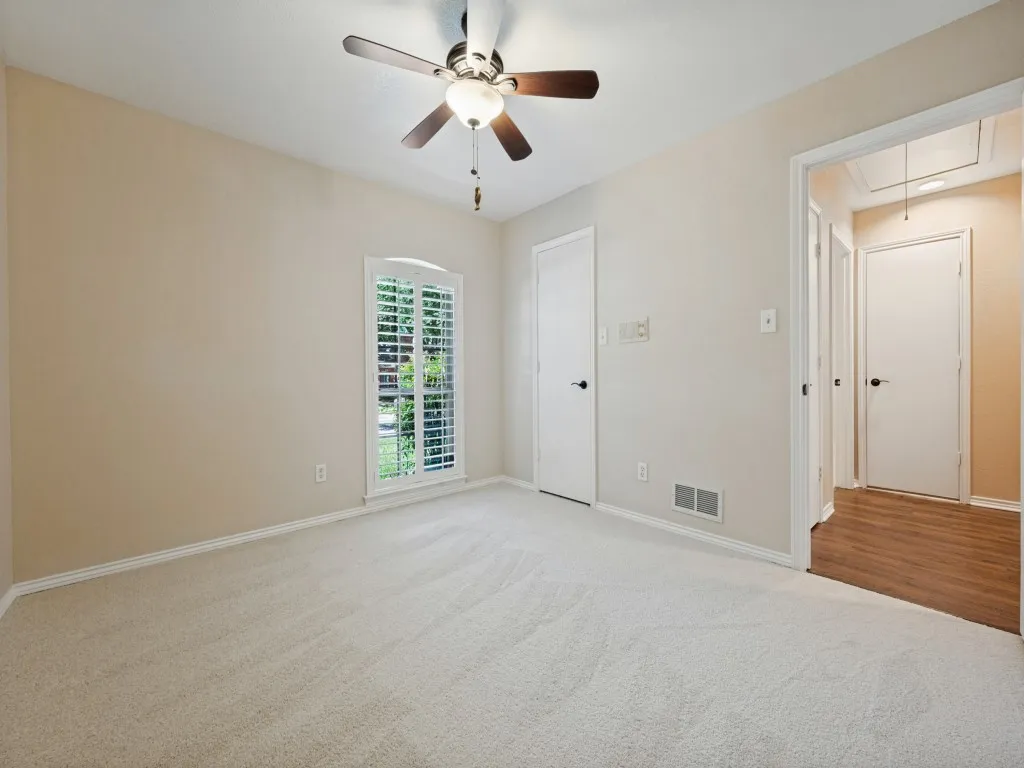 Single Family Residence For Sale in Collin County , 4304 Country Brook Drive, Dallas, Texas 75287, 3 Bedroom, 3 Bathroom, 2 Garage spaces, 2,180 Sqft, built in 1981, mls#21373859, Real Estate Agent in Dallas, Homes For Sale in Collin county, Homes For Sale in Dallas, Realtor in Dallas Texas, Real Estate Brokerage Independent Realty Texas, Luminita Cordes Realtor