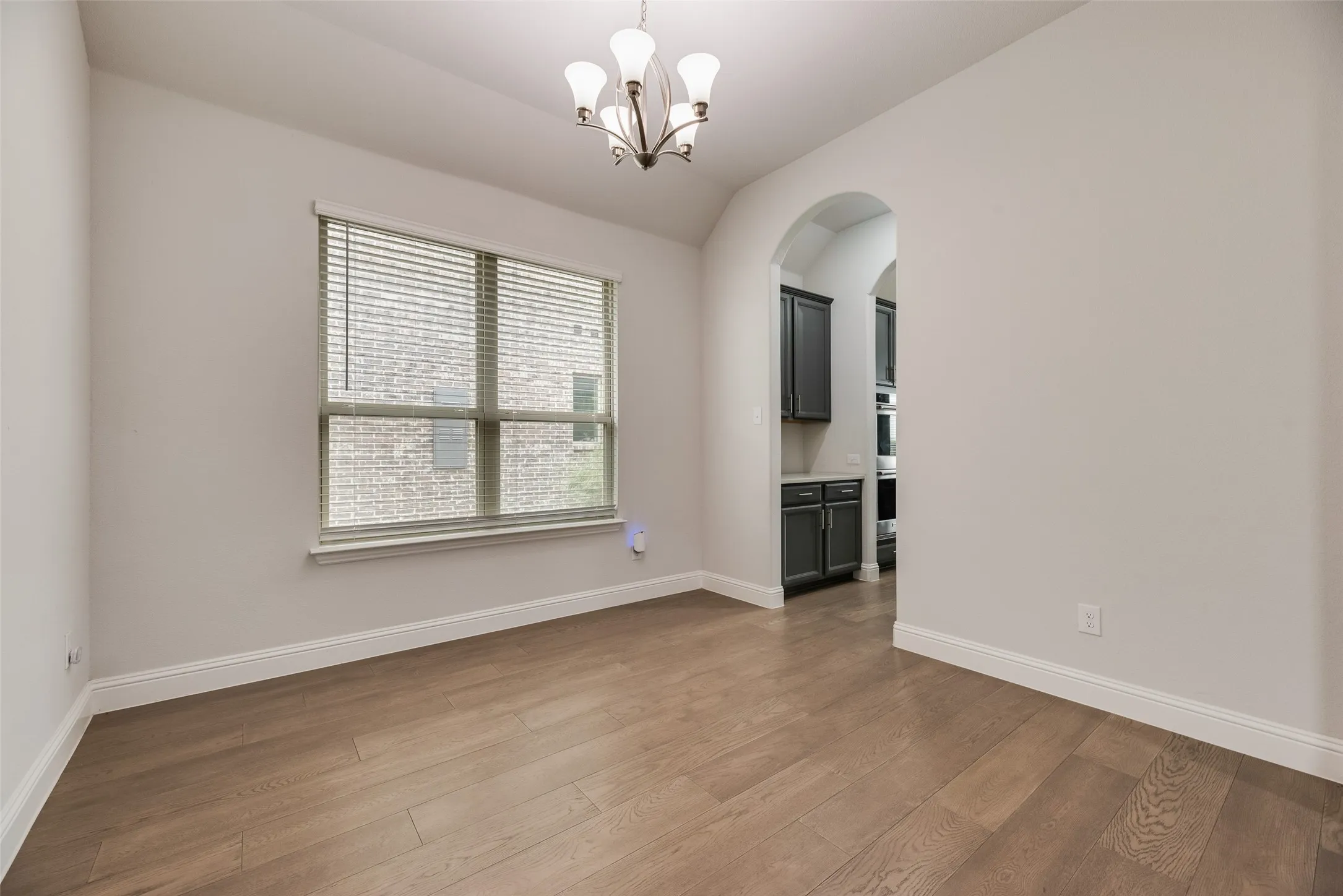 Single Family Residence For Rent in Collin County , 16524 Sage Crest Drive, Frisco, Texas 75035, 4 Bedroom, 4 Bathroom, 3 Garage spaces, 3,653 Sqft, built in 2023, mls#21379525, Real Estate Agent in Frisco, Homes For Rent in Collin county, Homes For Rent in Frisco, Realtor in Frisco Texas, Real Estate Brokerage Independent Realty Texas, Luminita Cordes Realtor