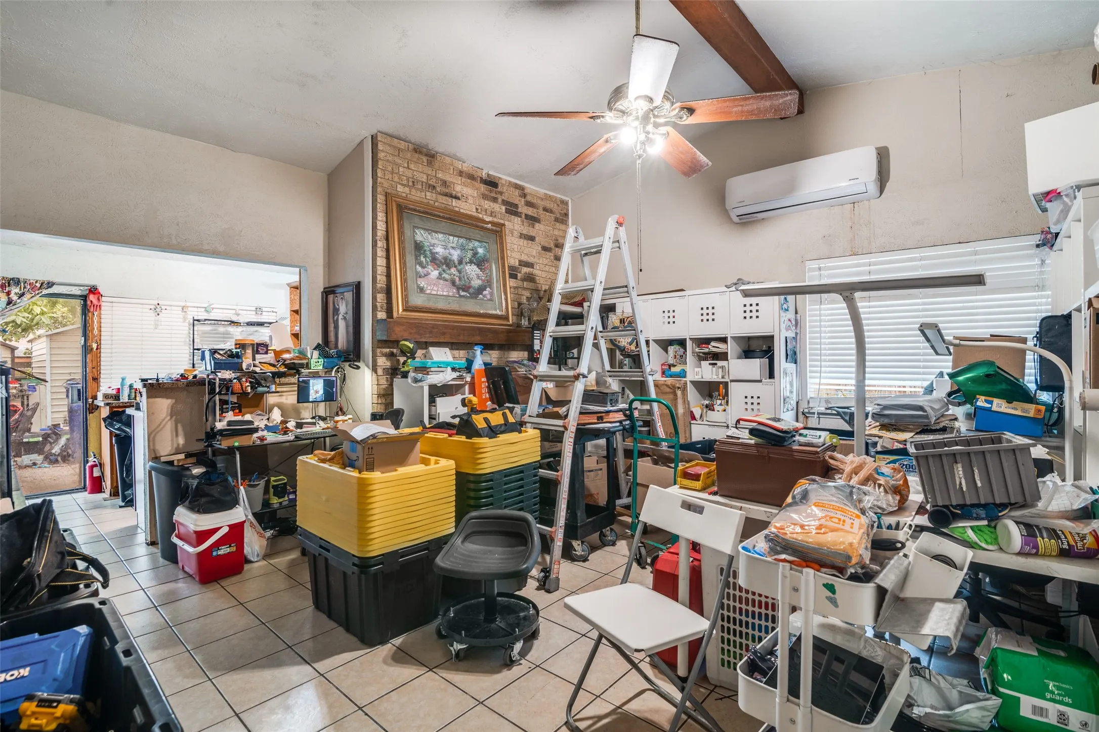 Single Family Residence For Sale in Dallas County , 2630 Dove Meadow Drive, Garland, Texas 75043, 4 Bedroom, 2 Bathroom, 2 Garage spaces, 1,649 Sqft, built in 1976, mls#21368918, Real Estate Agent in Garland, Homes For Sale in Dallas county, Homes For Sale in Garland, Realtor in Garland Texas, Real Estate Brokerage Independent Realty Texas, Luminita Cordes Realtor