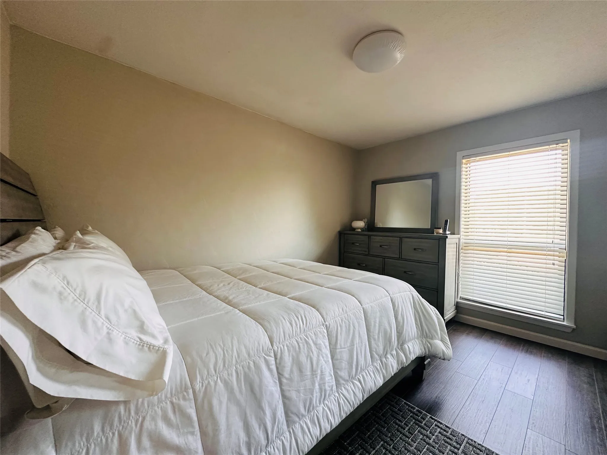 Single Family Residence For Rent in Collin County , 1533 W Spring Creek Parkway, Plano, Texas 75023, 3 Bedroom, 2 Bathroom, Garage spaces, 1,670 Sqft, built in 1976, mls#21379490, Real Estate Agent in Plano, Homes For Rent in Collin county, Homes For Rent in Plano, Realtor in Plano Texas, Real Estate Brokerage Independent Realty Texas, Luminita Cordes Realtor