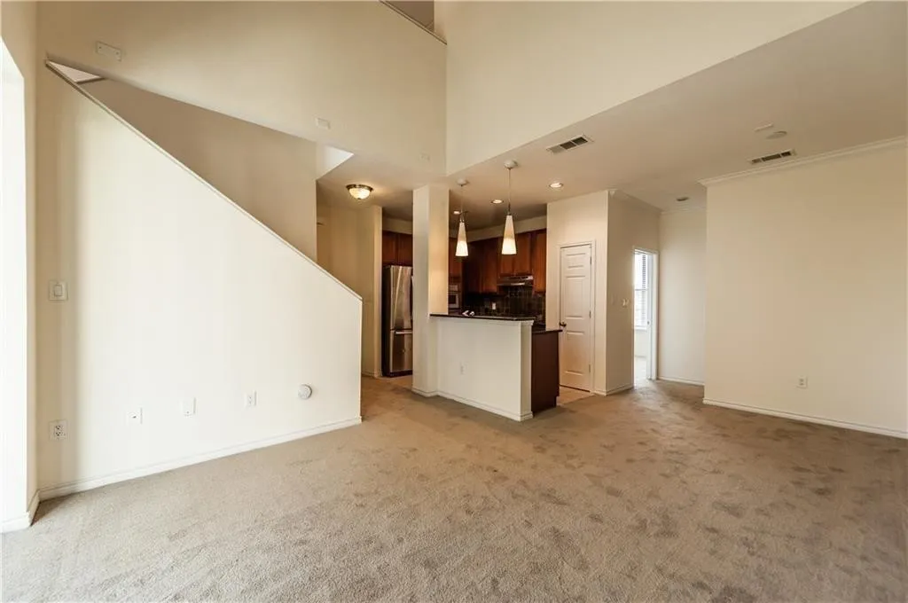 Townhouse For Rent in Dallas County , 2012 Azure Pointe, Richardson, Texas 75080, 2 Bedroom, 2 Bathroom, 2 Garage spaces, 1,497 Sqft, built in 2006, mls#21379533, Real Estate Agent in Richardson, Homes For Rent in Dallas county, Homes For Rent in Richardson, Realtor in Richardson Texas, Real Estate Brokerage Independent Realty Texas, Luminita Cordes Realtor